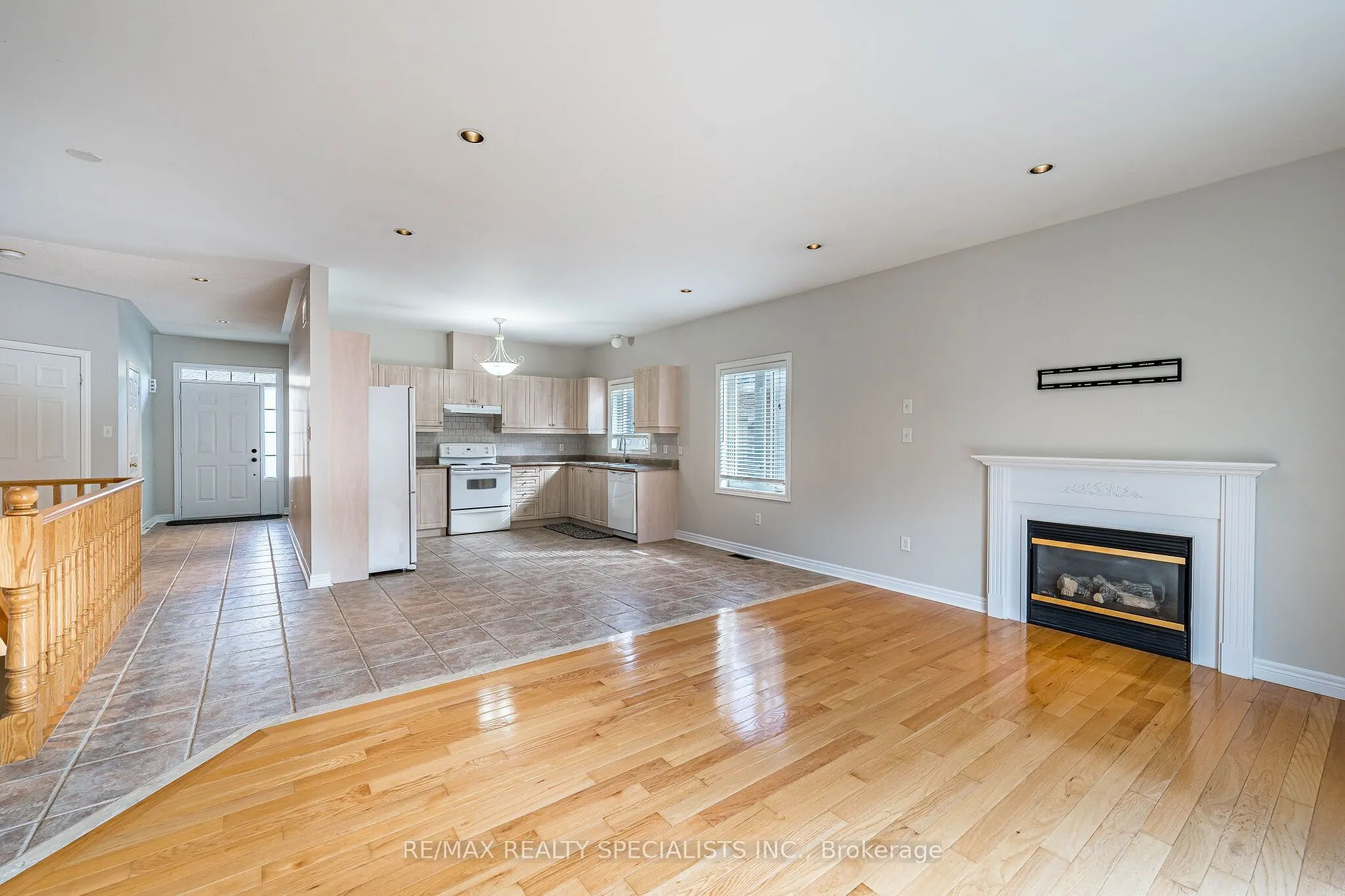 27 Nailsworth Crescent