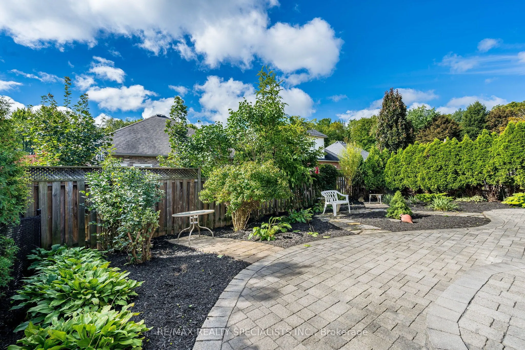 27 Nailsworth Crescent