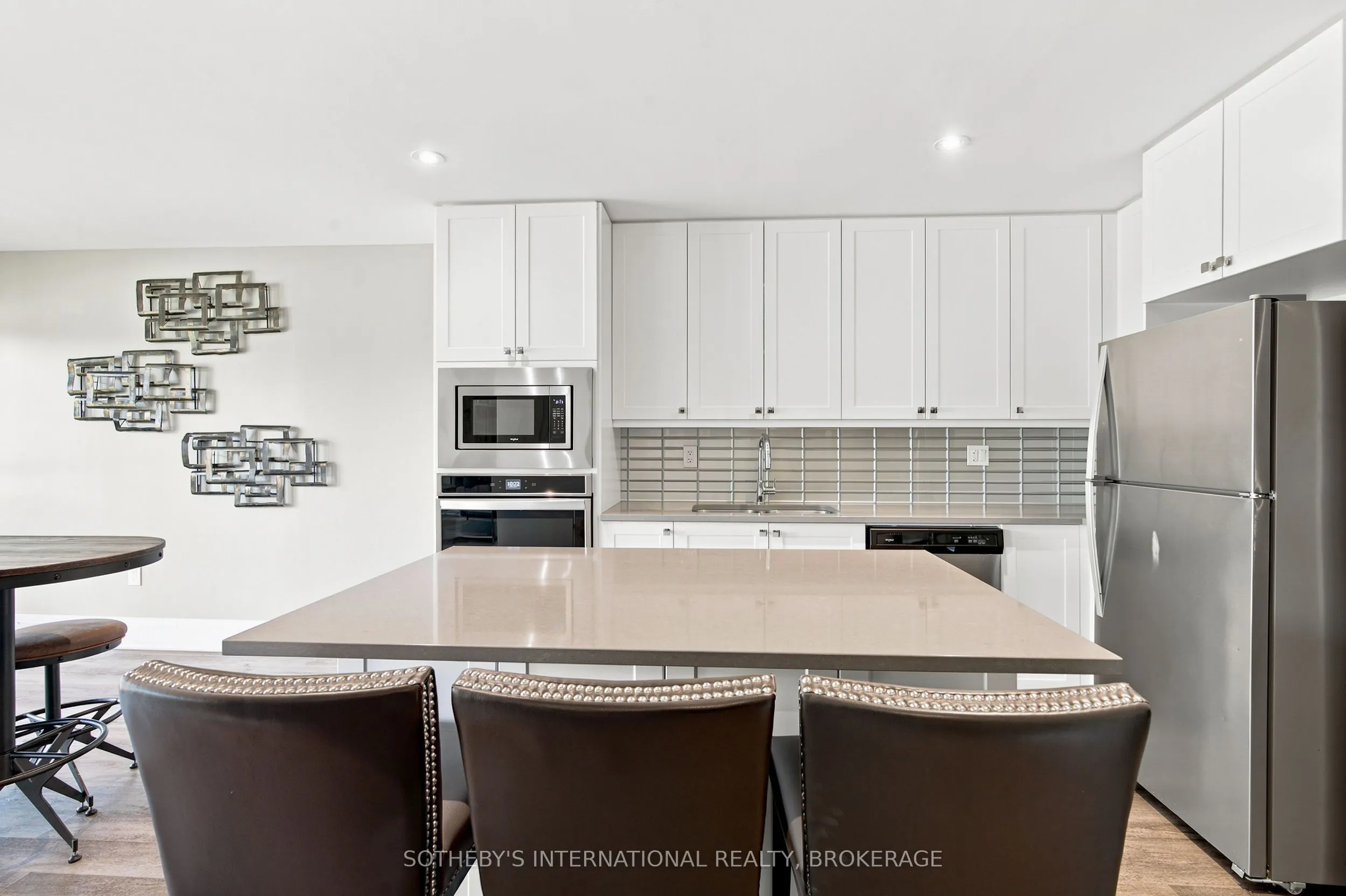 610 Farmstead Drive #126