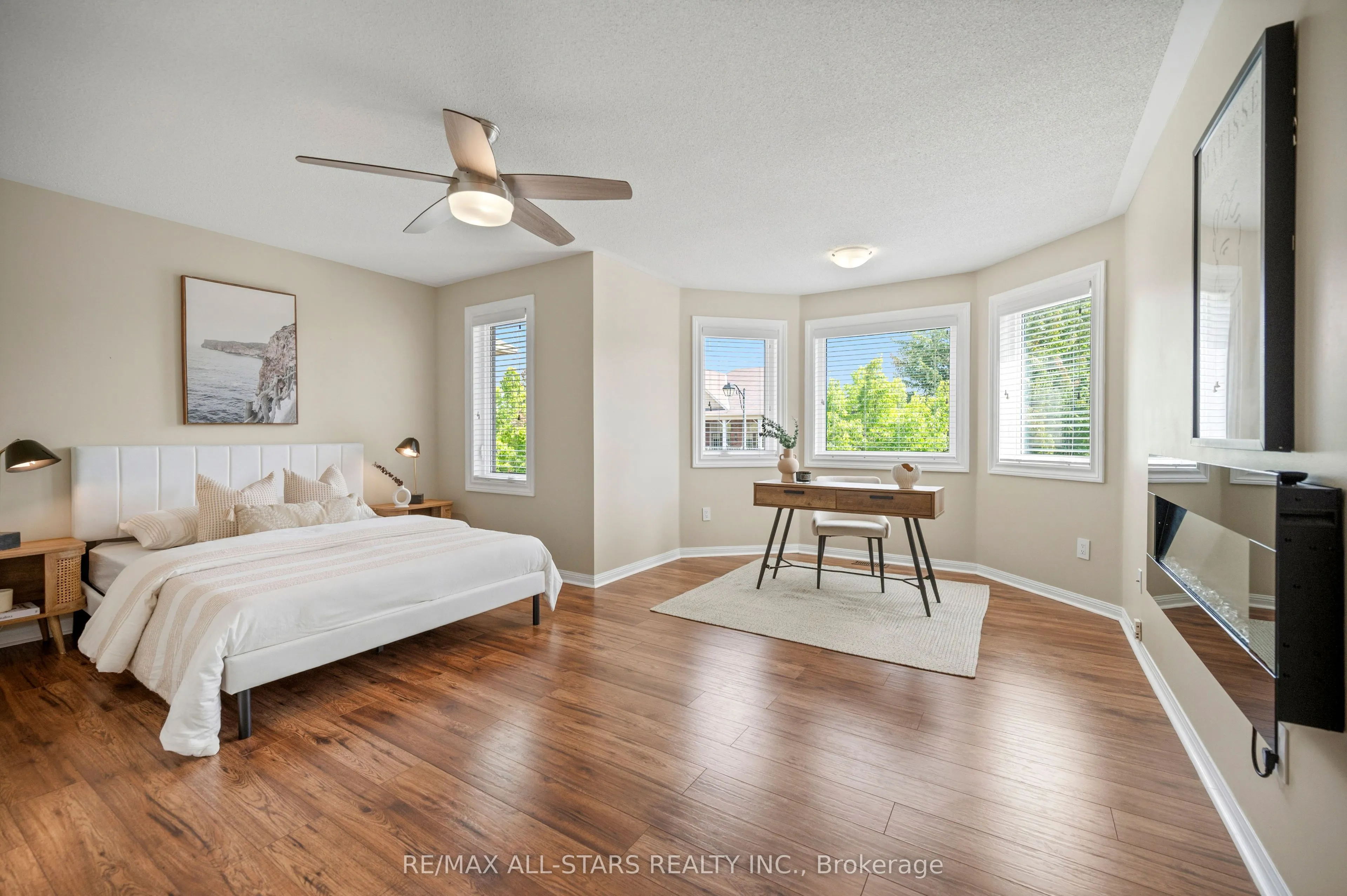 331 Inman Heights