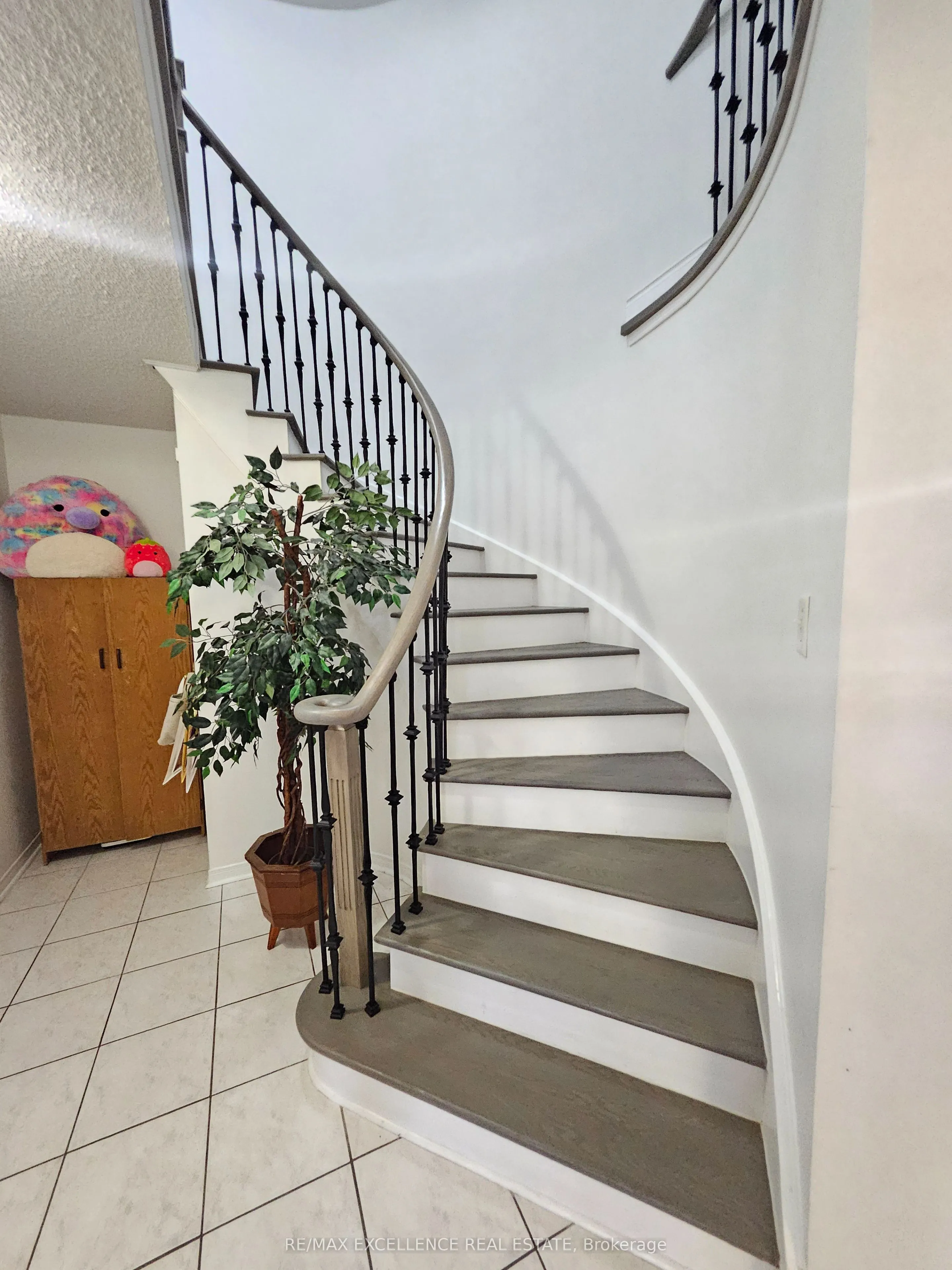 24 Hayloft Court #Upper