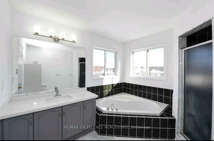 24 Hayloft Court #Upper