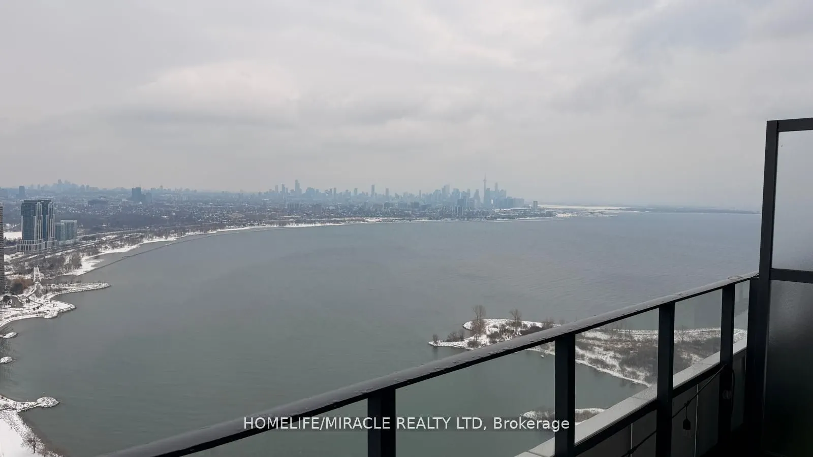 20 Shore Breeze Drive #4804