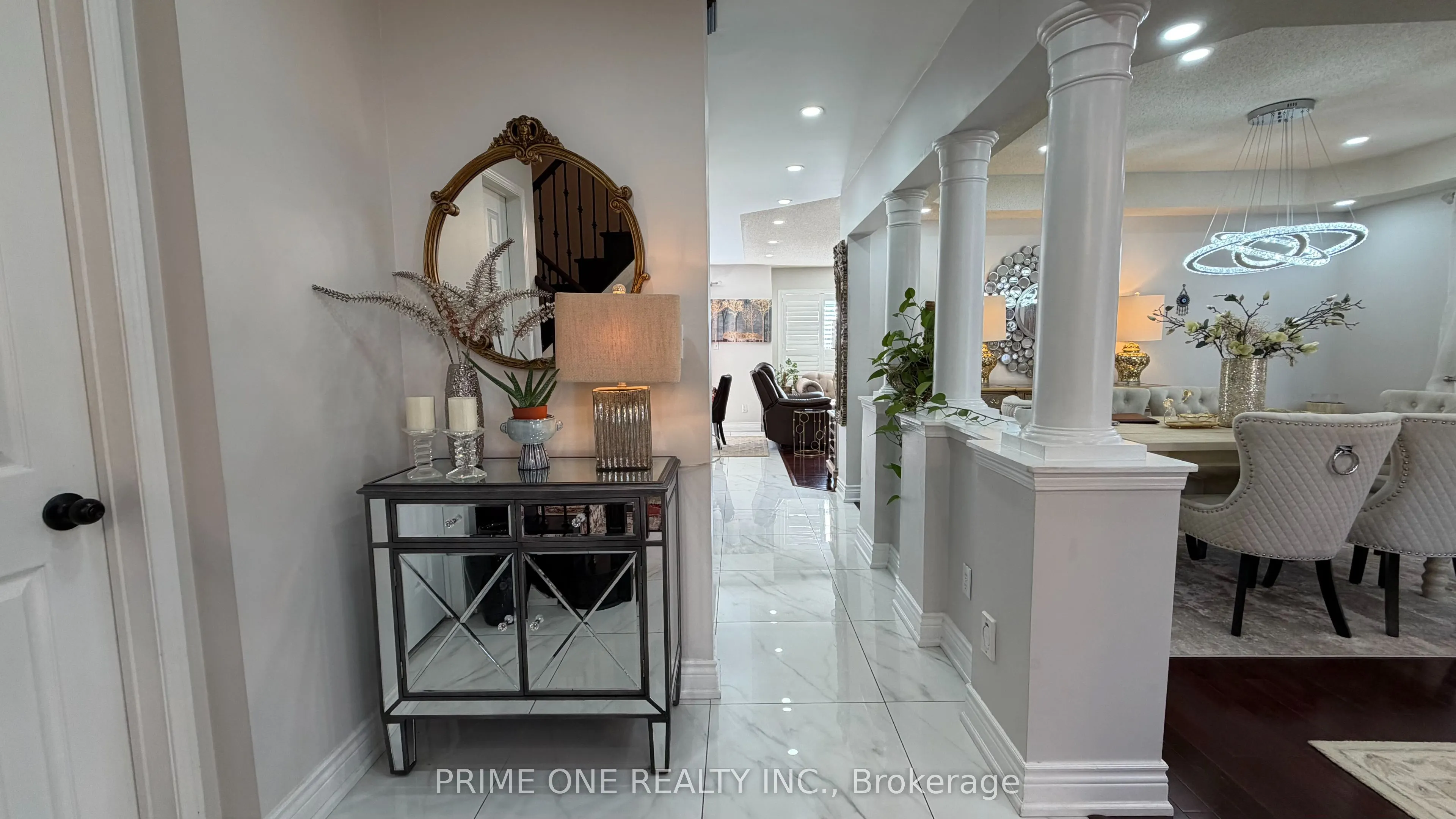 3284 Cactus Gate