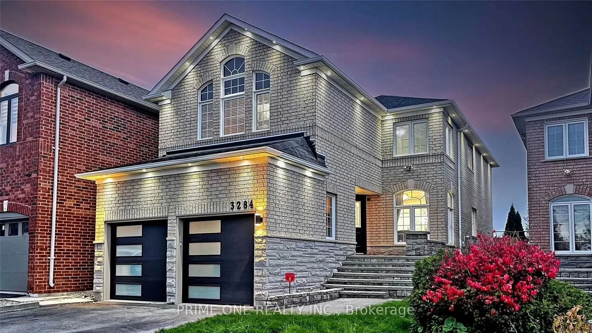 3284 Cactus Gate