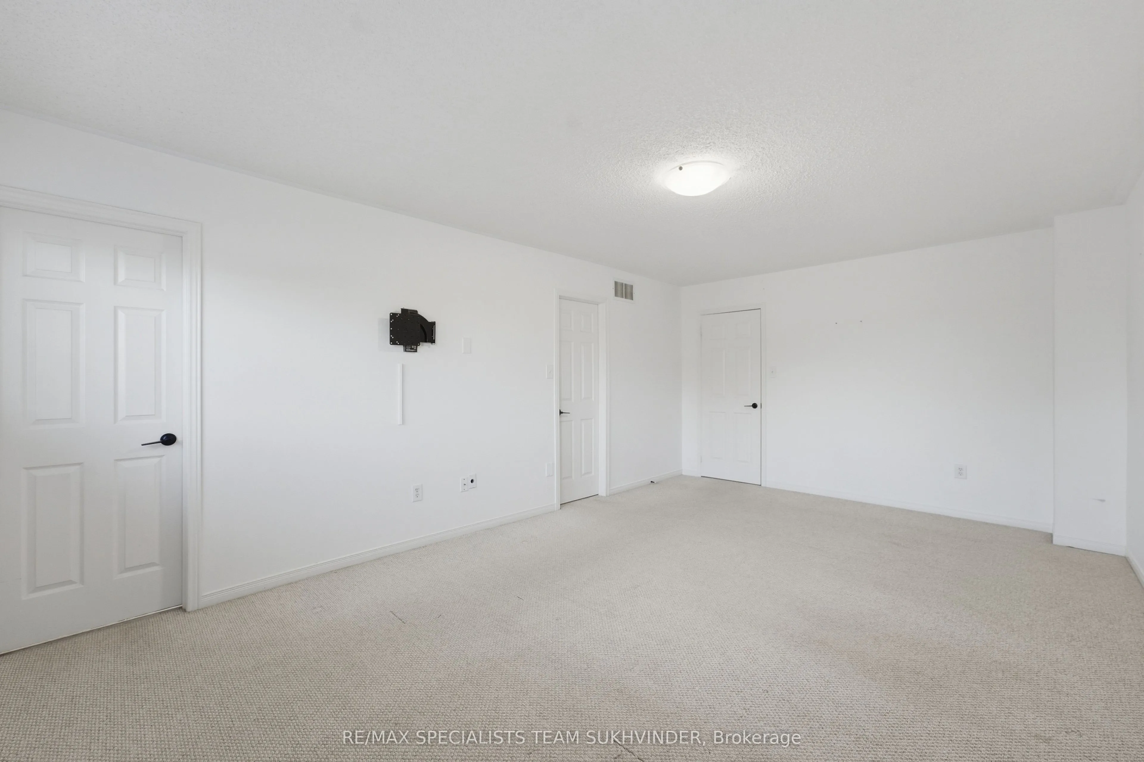 55 Frank Johnston Road