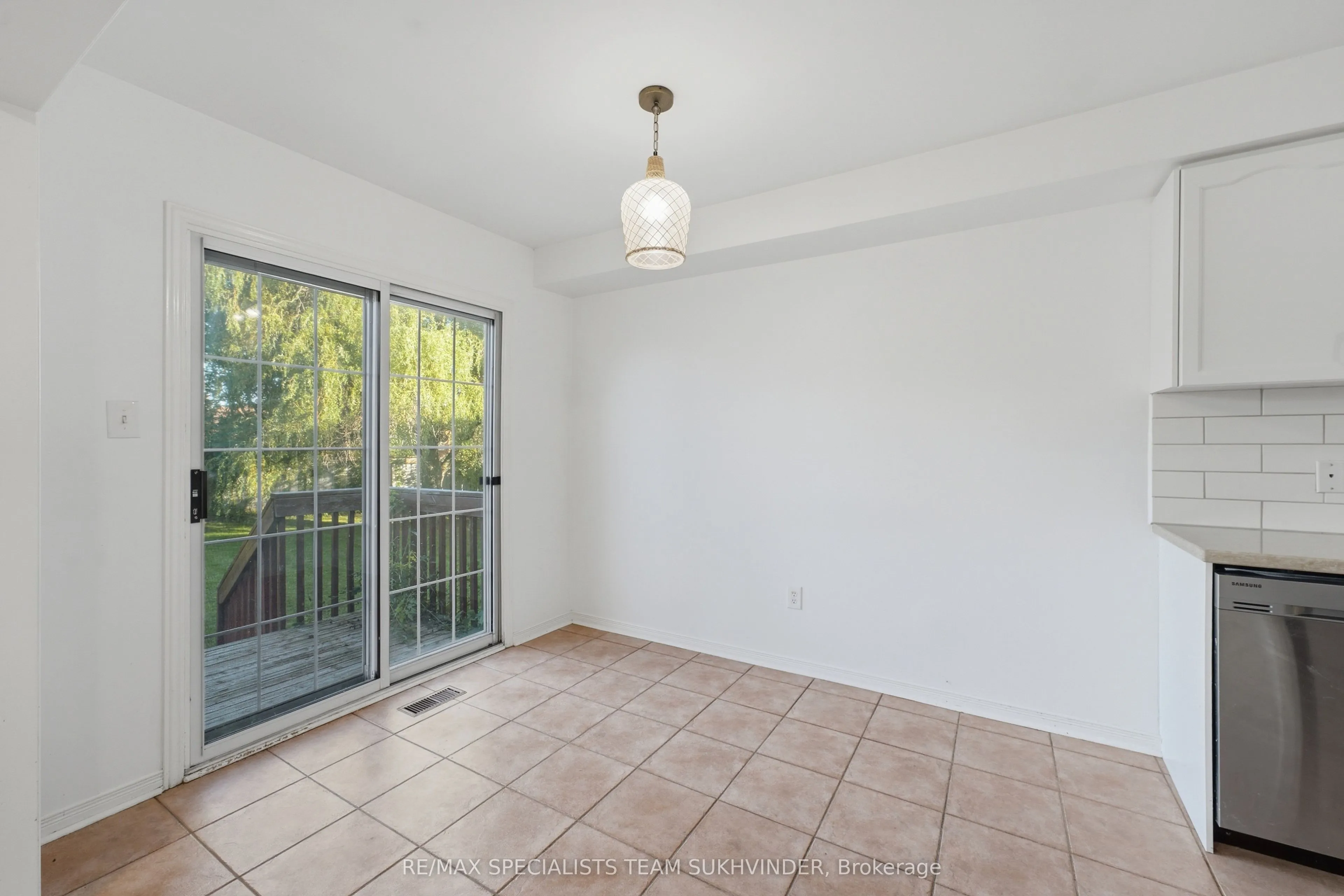 55 Frank Johnston Road