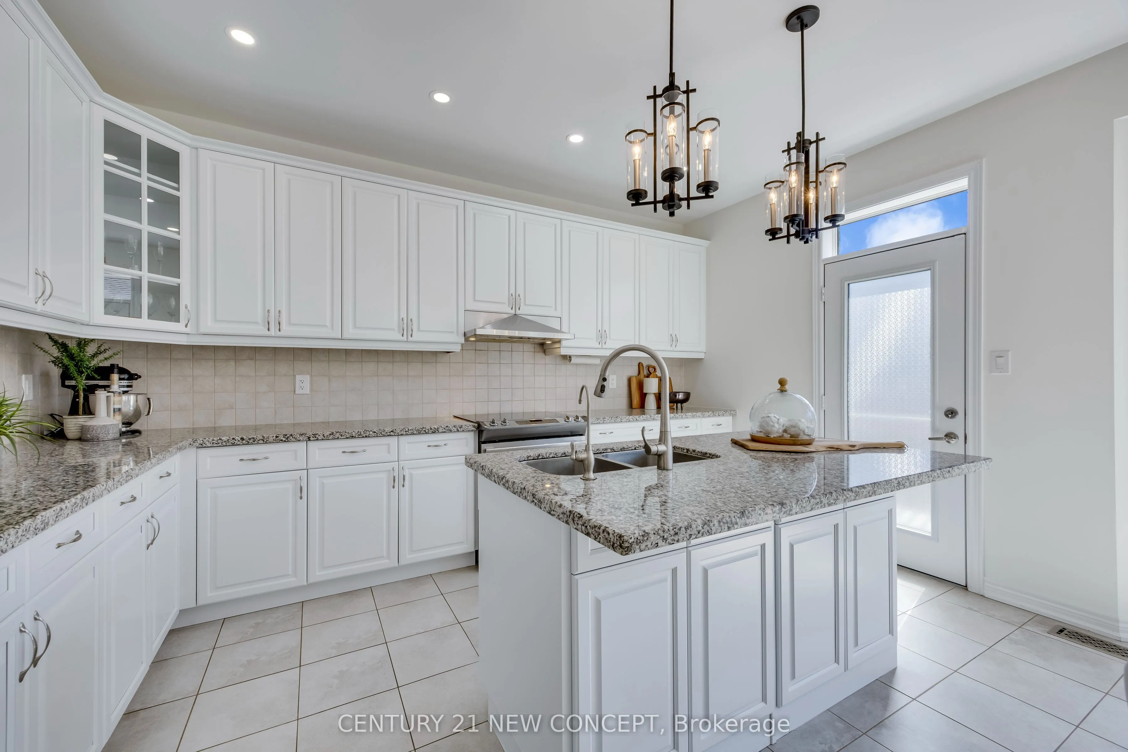 68 Jolana Crescent