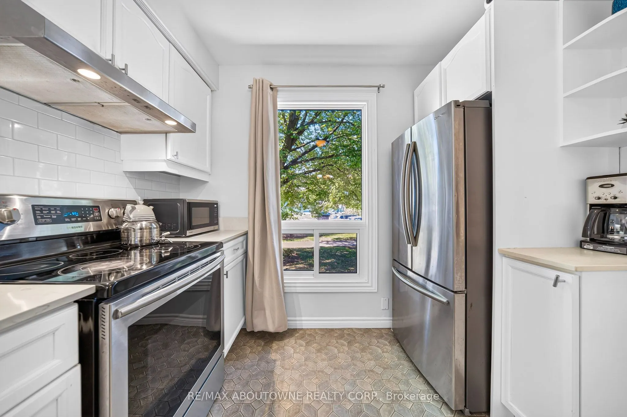1517 Elm Road #9