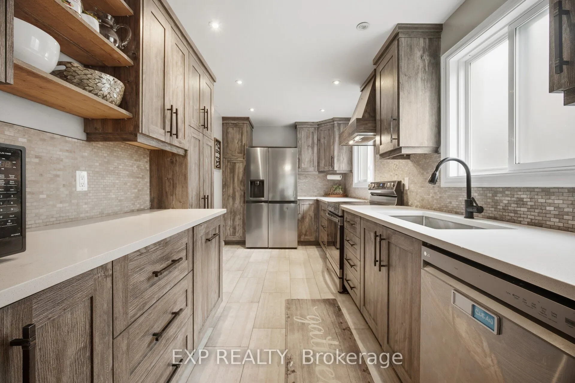 14 Royal Palm Drive