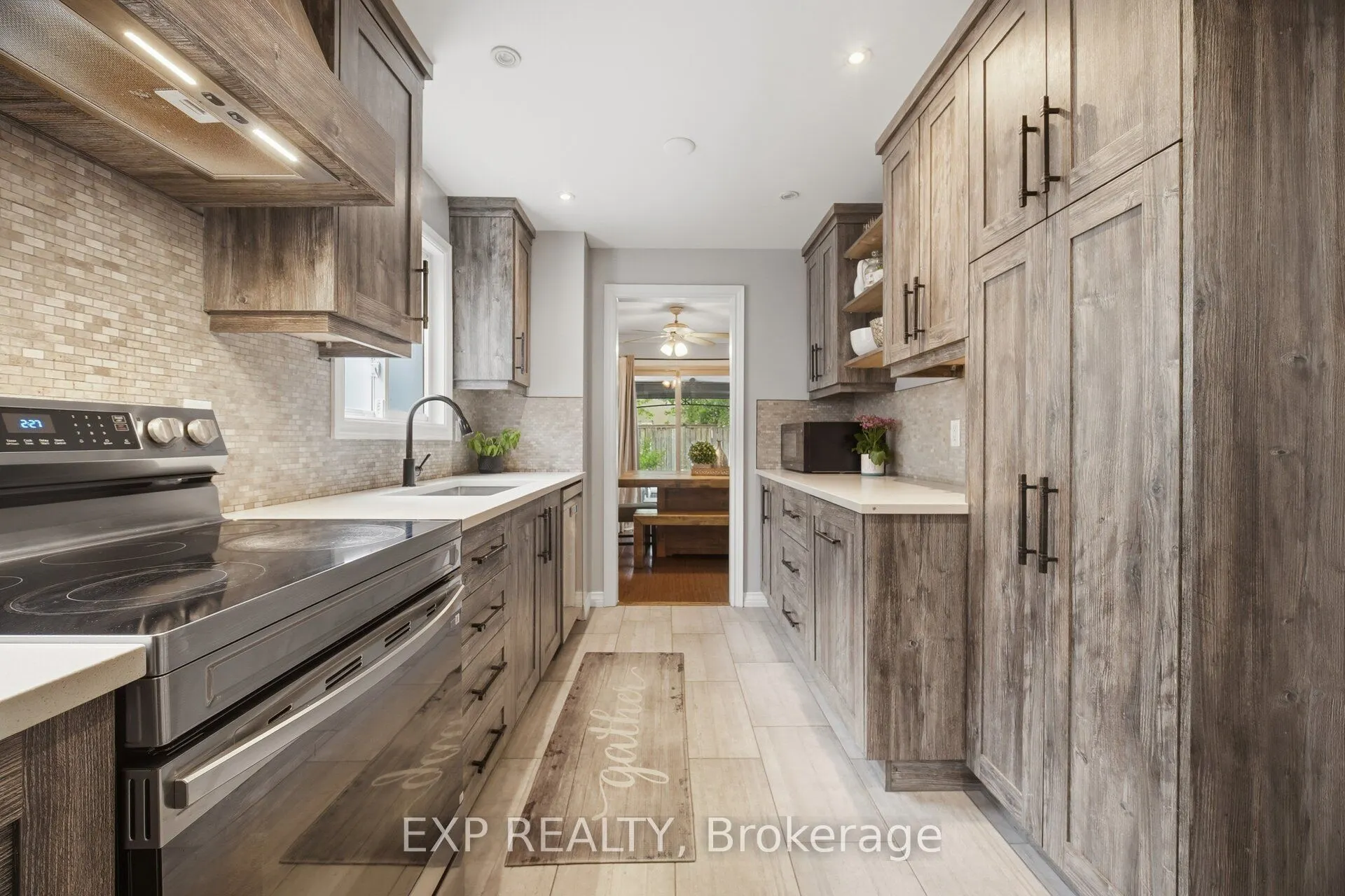 14 Royal Palm Drive
