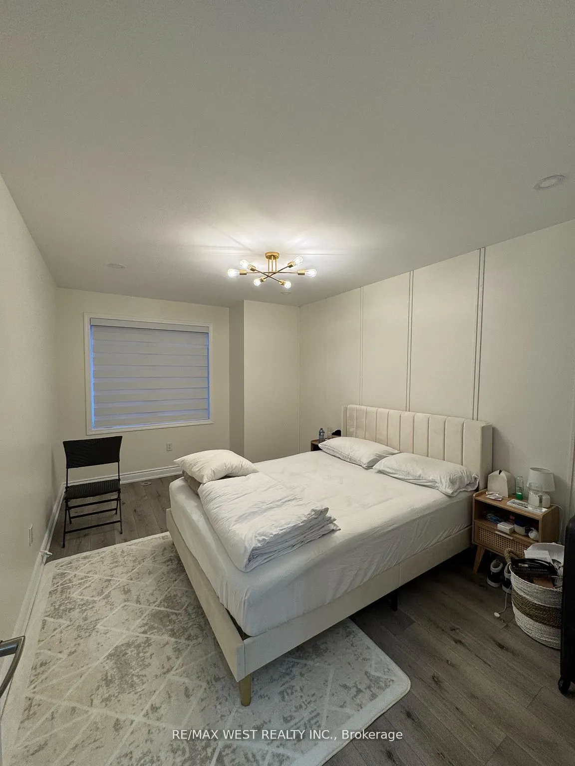 925 Burrows Gate