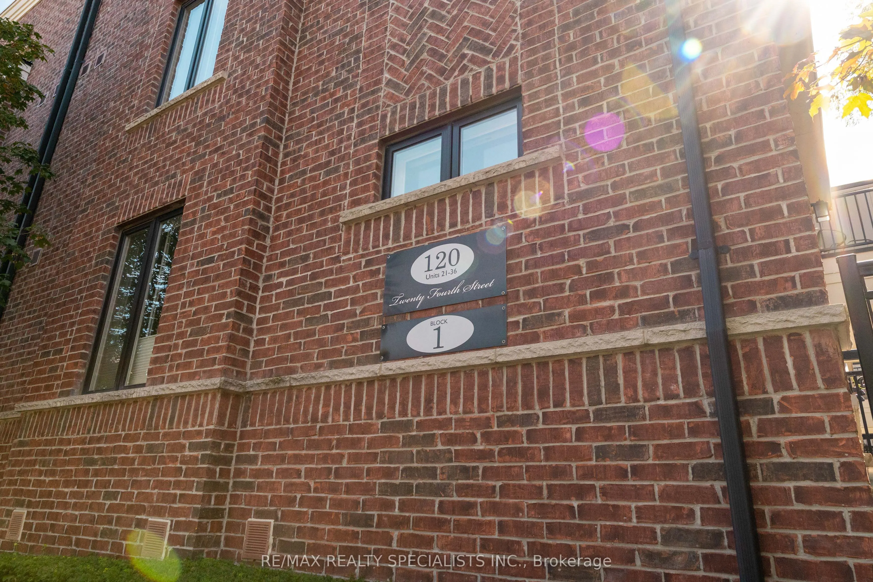 120 Twenty Fourth Street #34