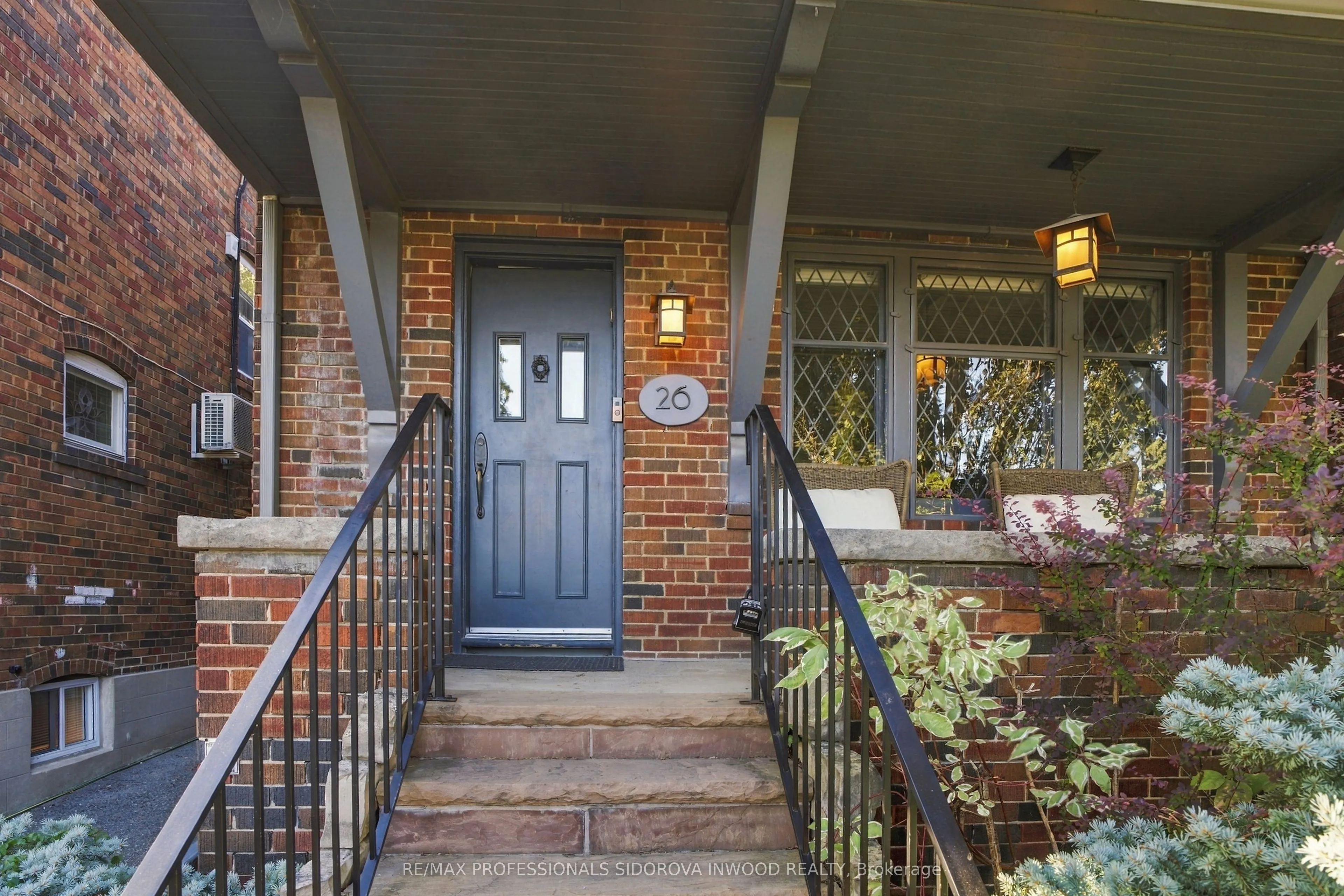 26 Larkin Avenue