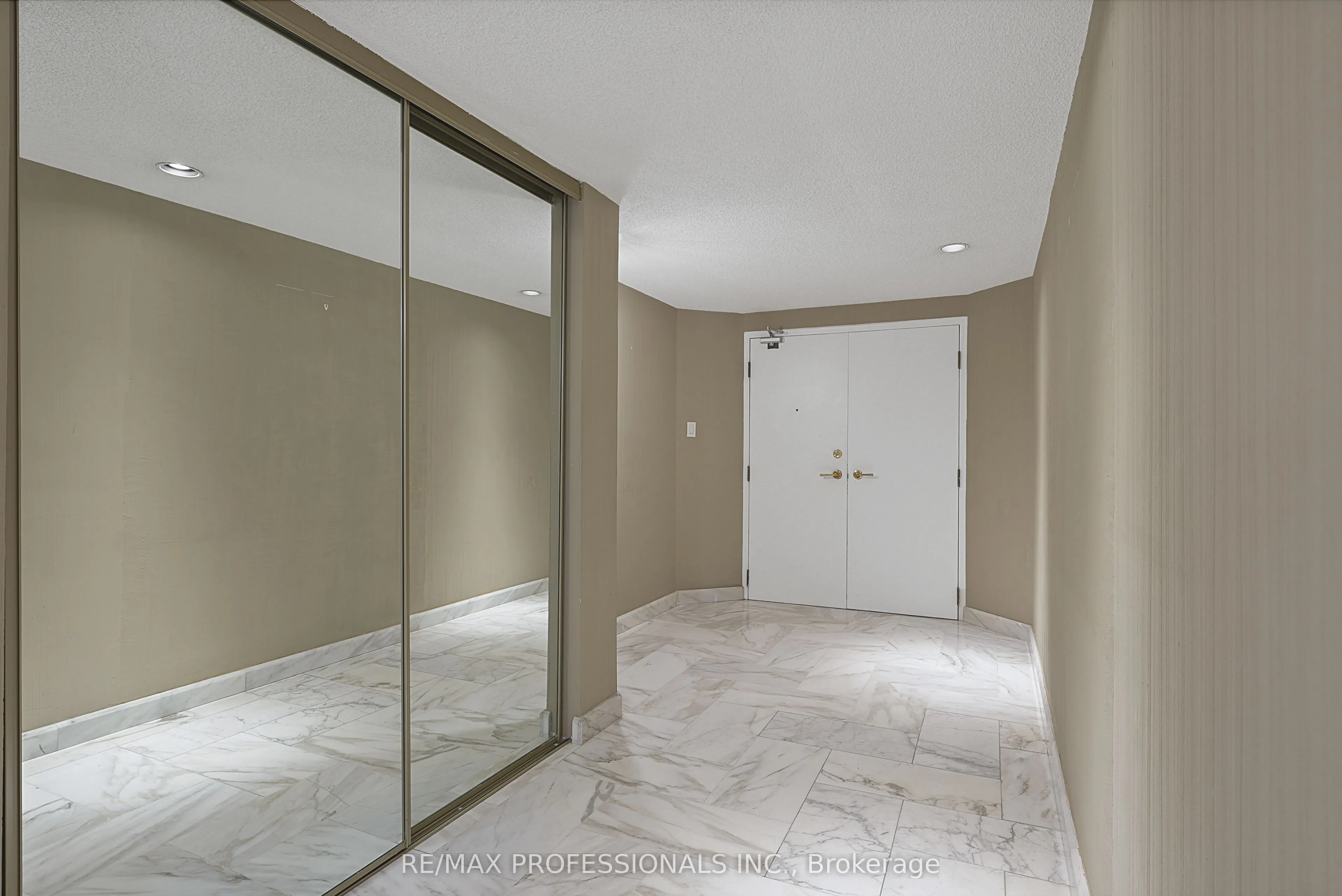 2045 Lake Shore Boulevard W #3507