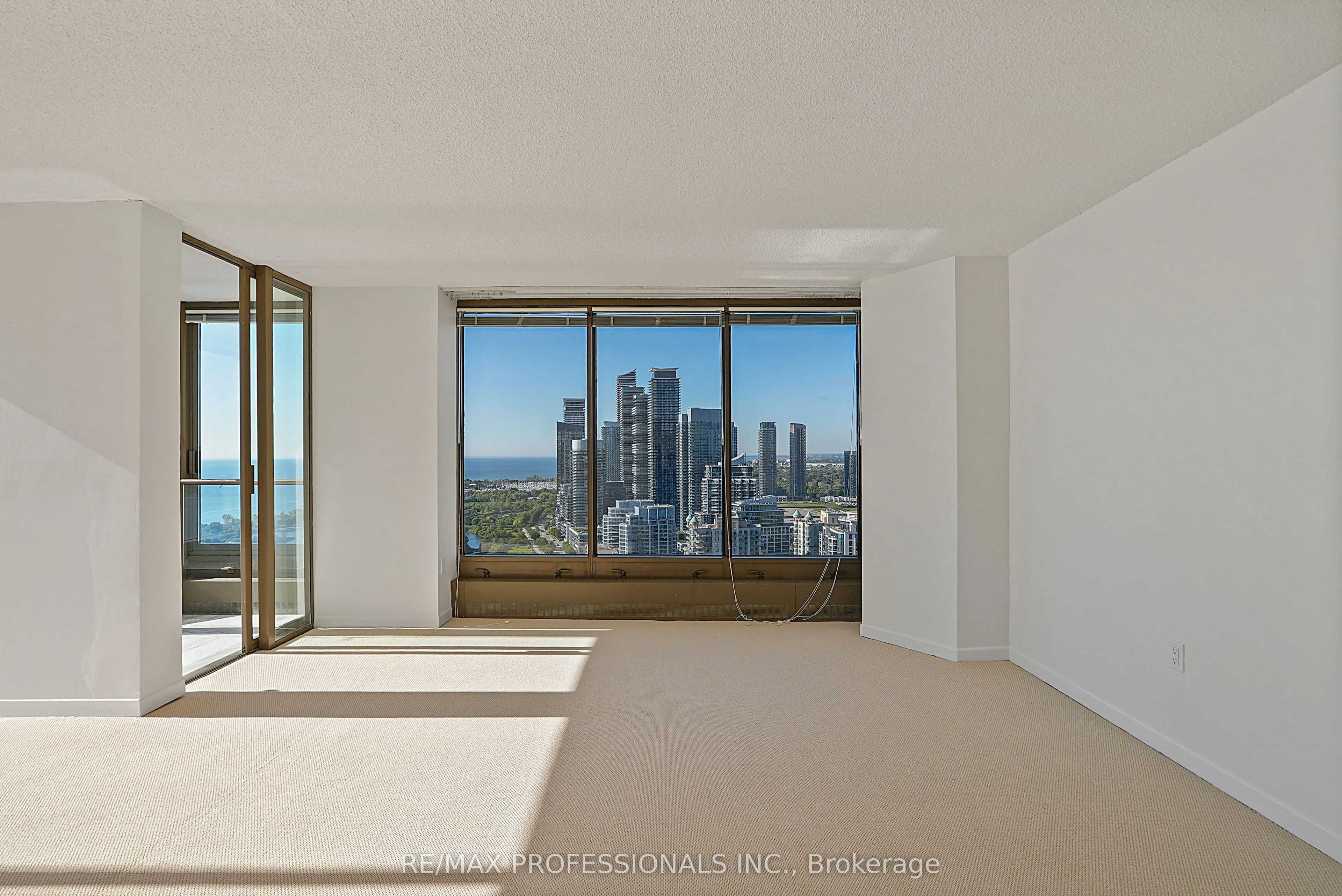 2045 Lake Shore Boulevard W #3507