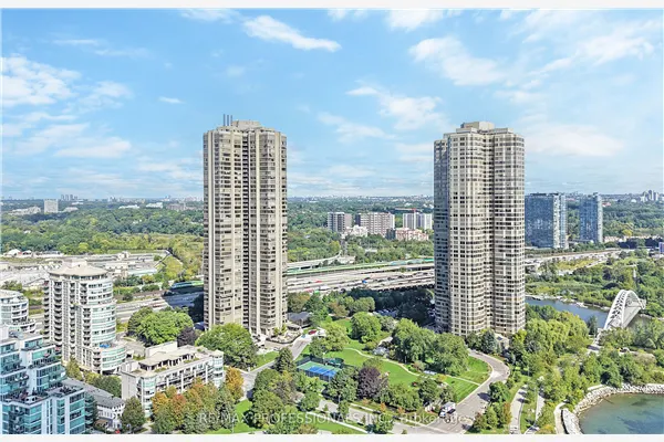 2045 Lake Shore Boulevard W #3507