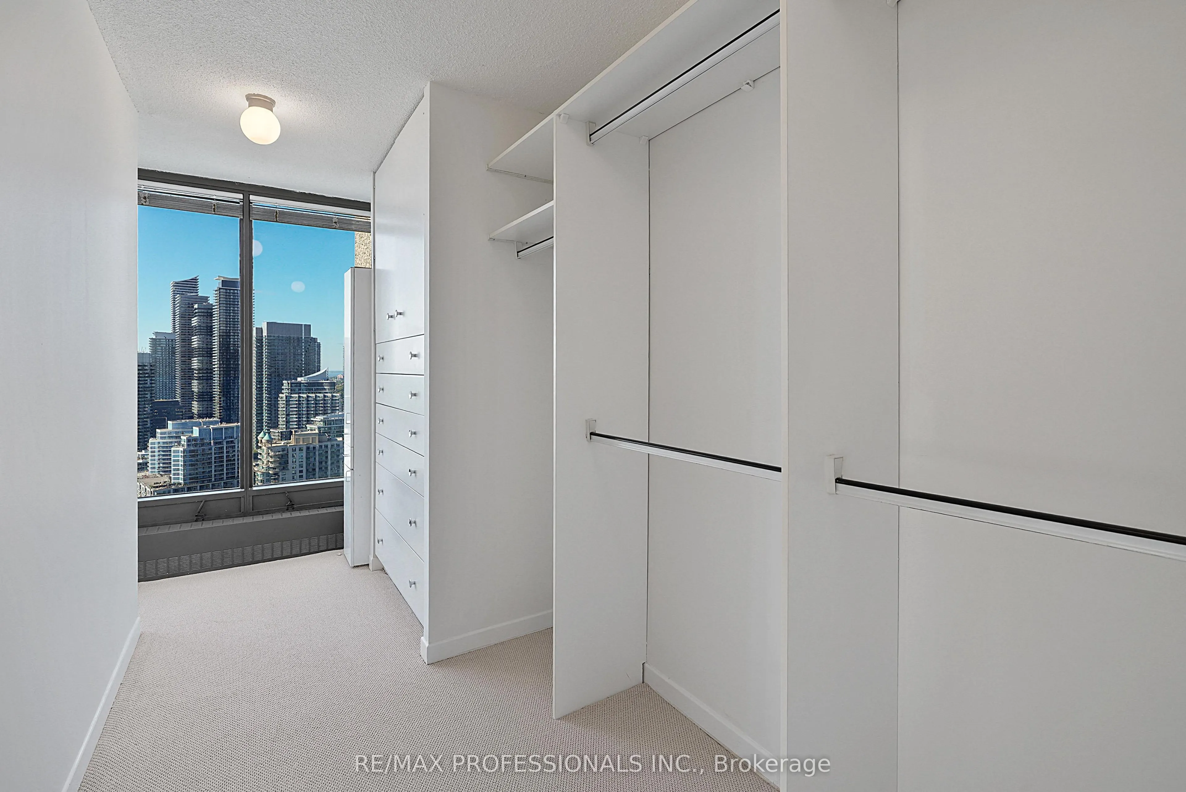 2045 Lake Shore Boulevard W #3507