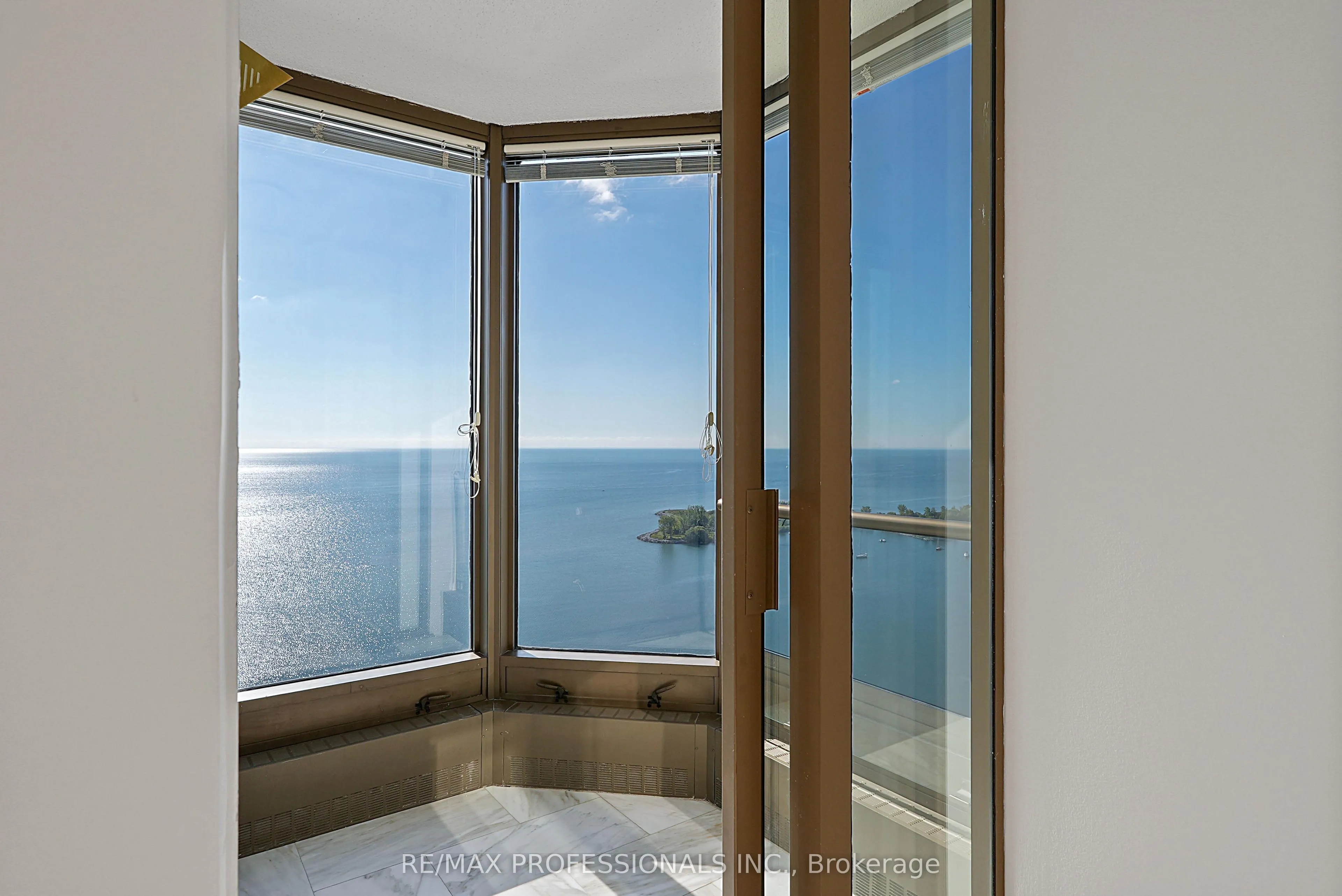 2045 Lake Shore Boulevard W #3507