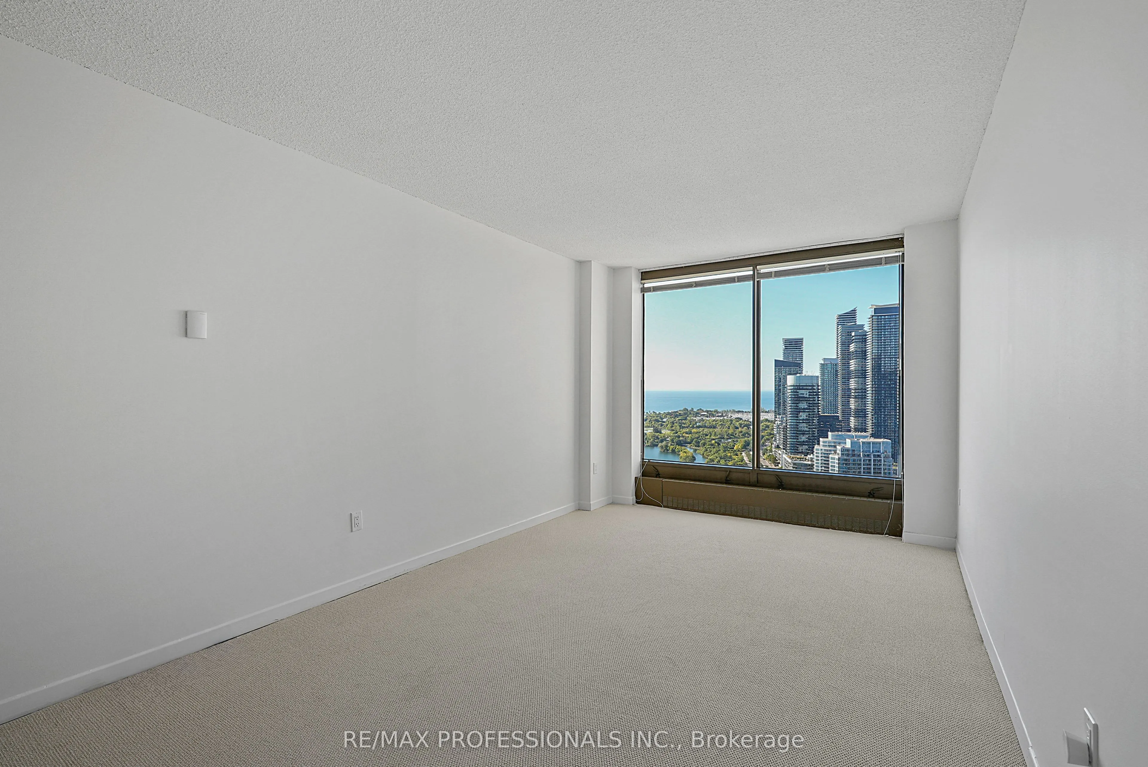 2045 Lake Shore Boulevard W #3507