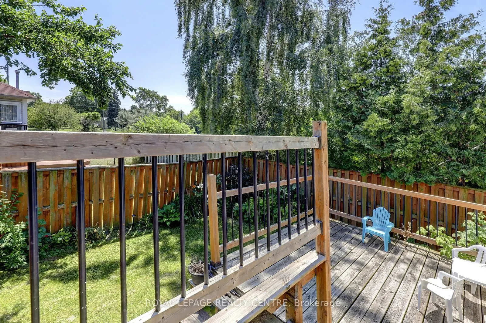 1296 Woodhill Court
