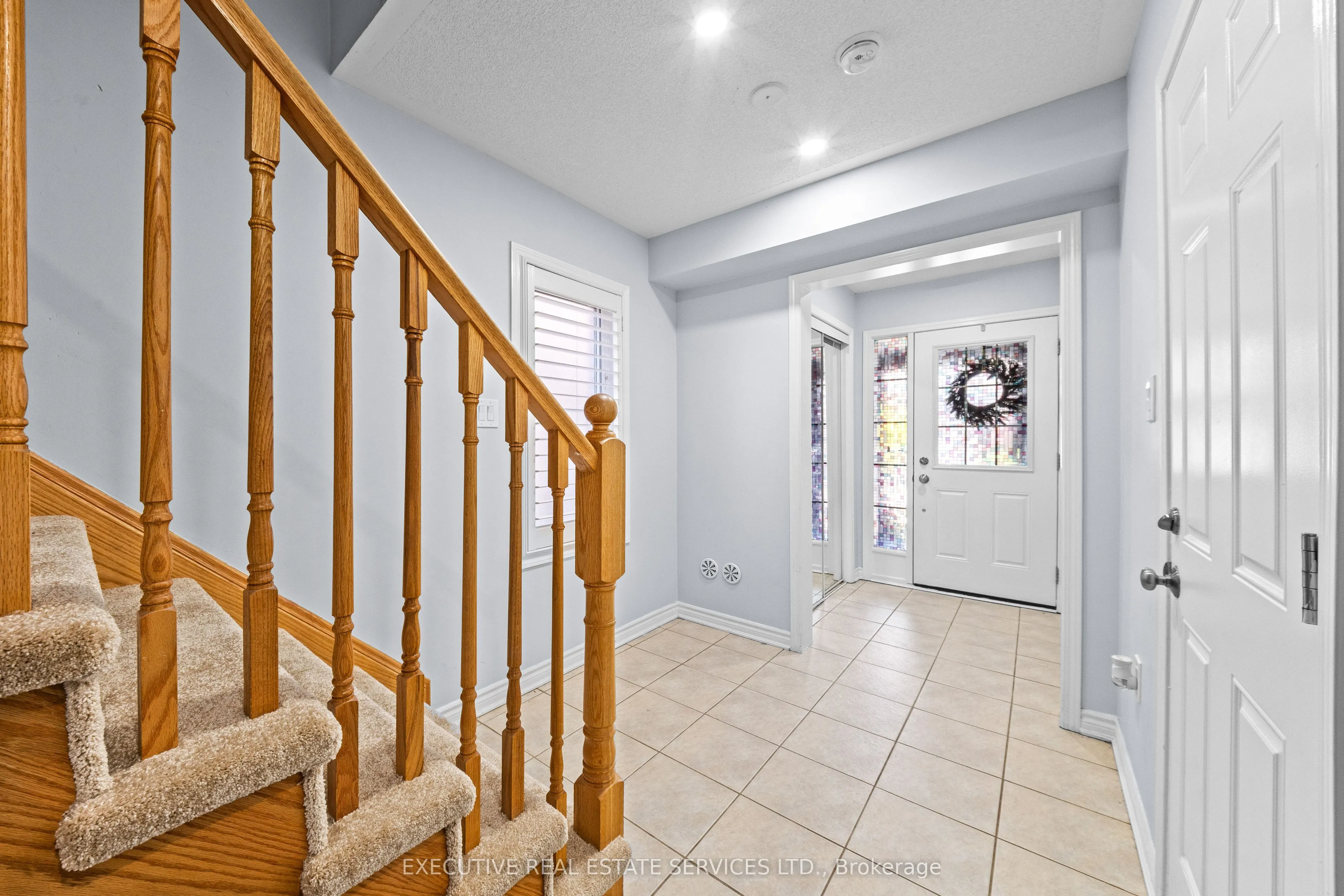 98 Bannister Crescent