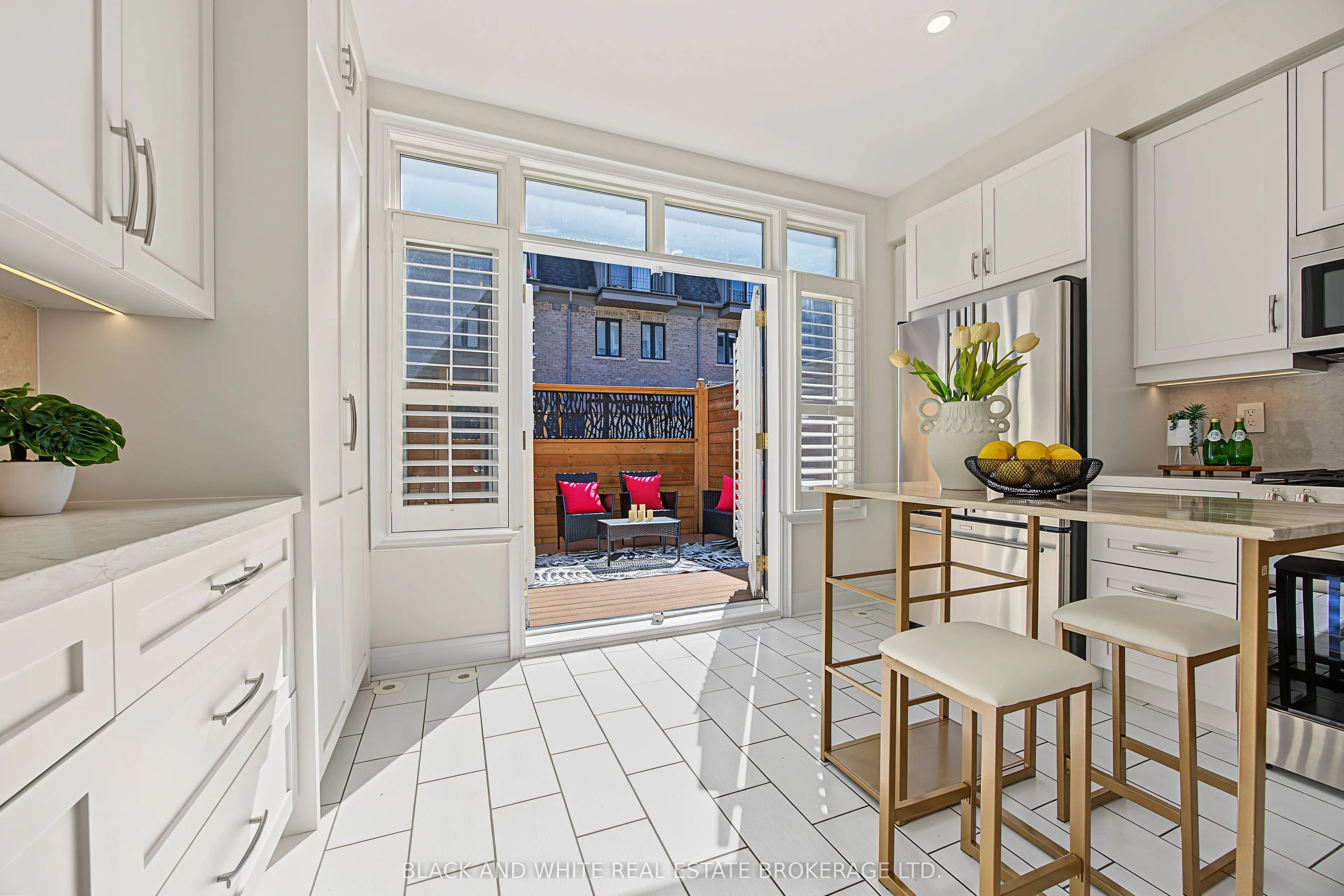 45 Lobo Mews
