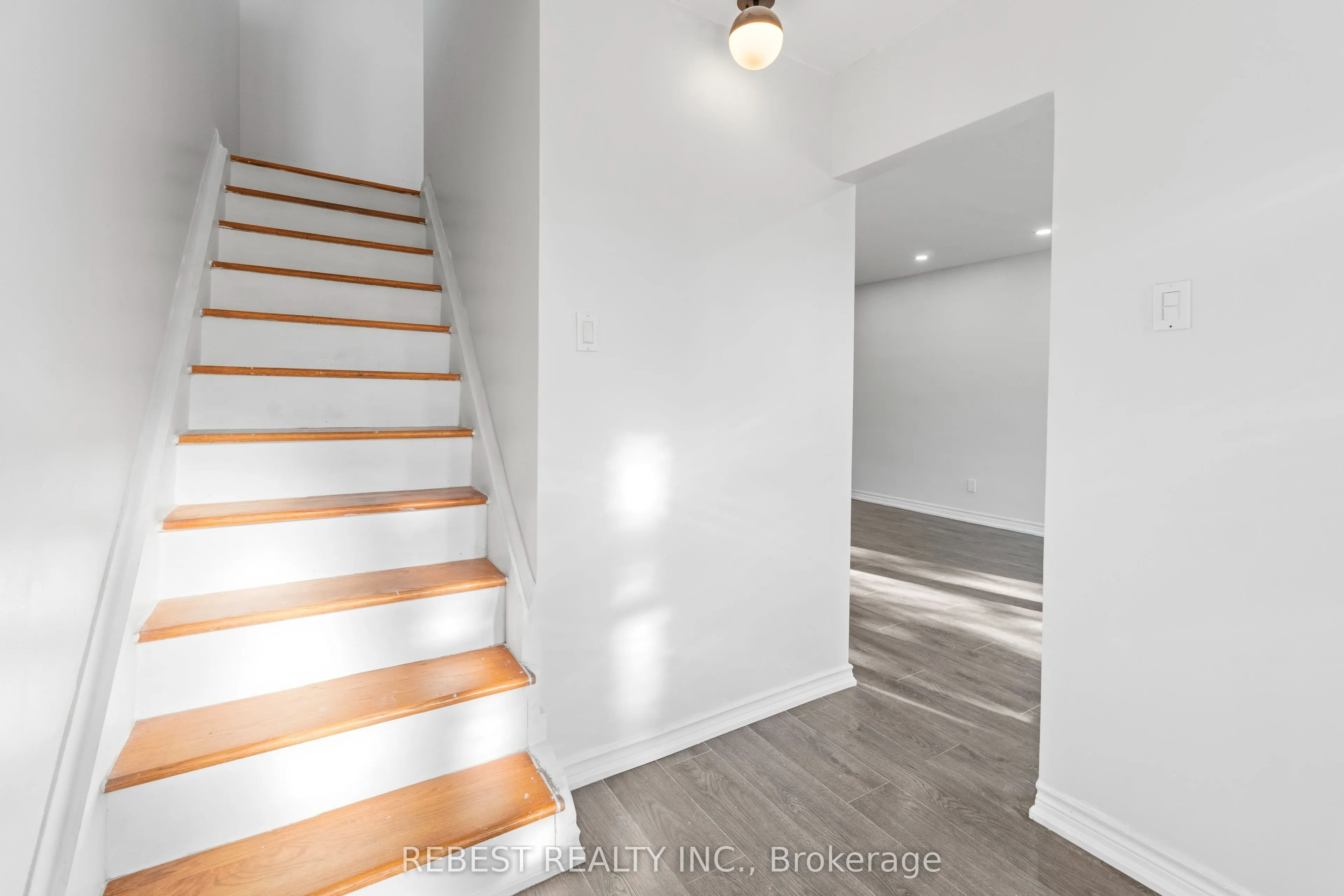2181 Wiseman Court #Main