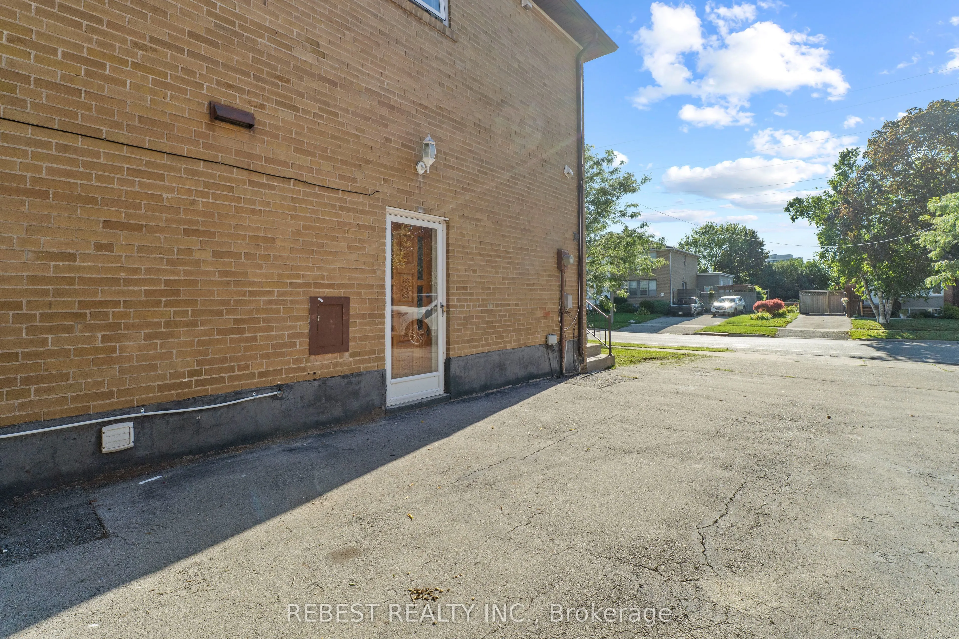 2181 Wiseman Court #Main
