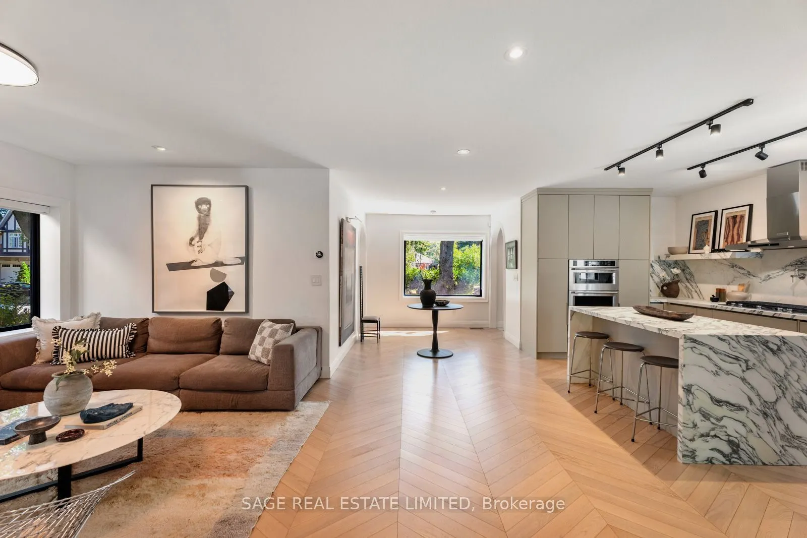6 Westrose Avenue