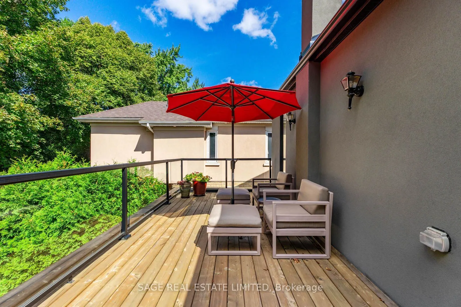 6 Westrose Avenue