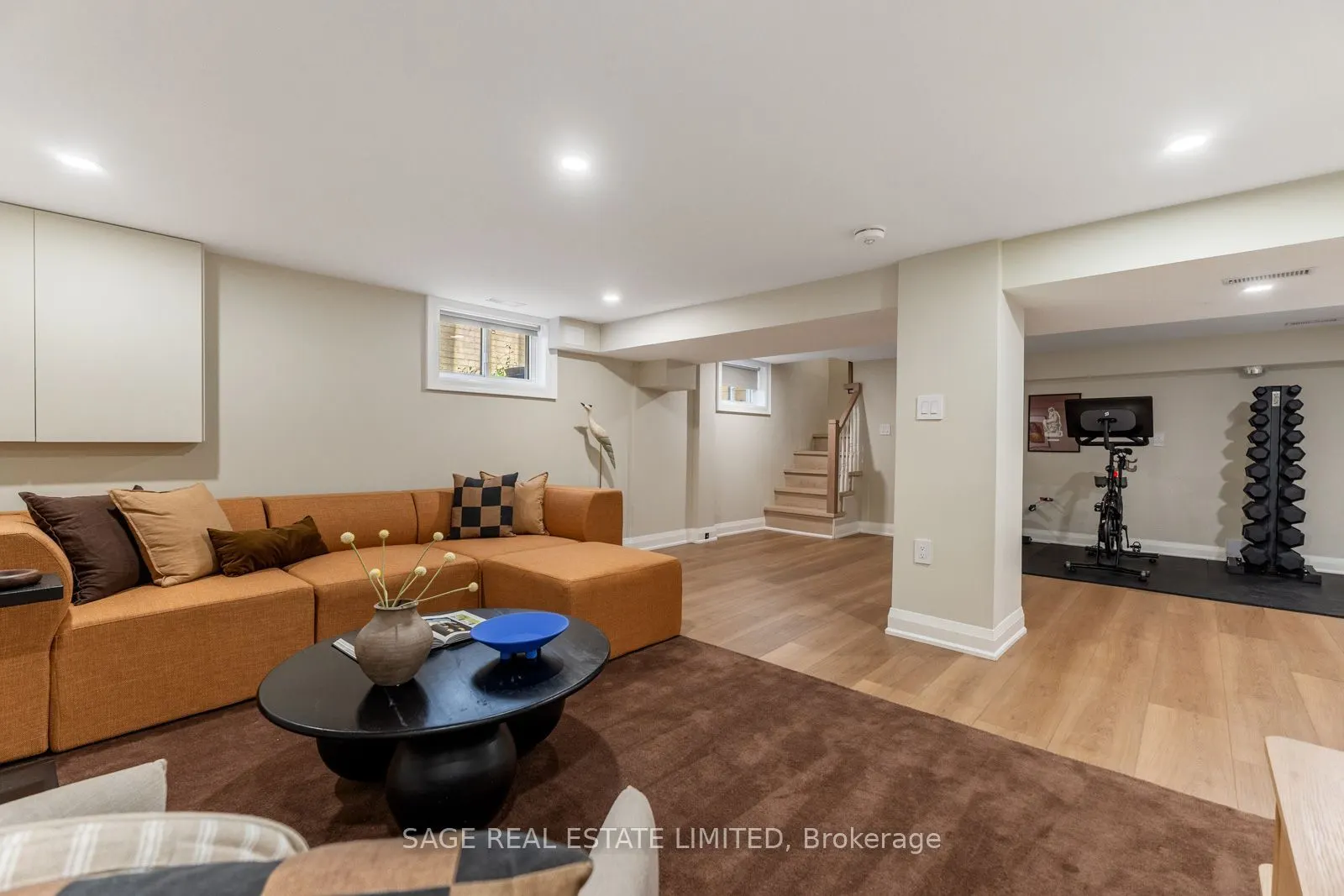 6 Westrose Avenue