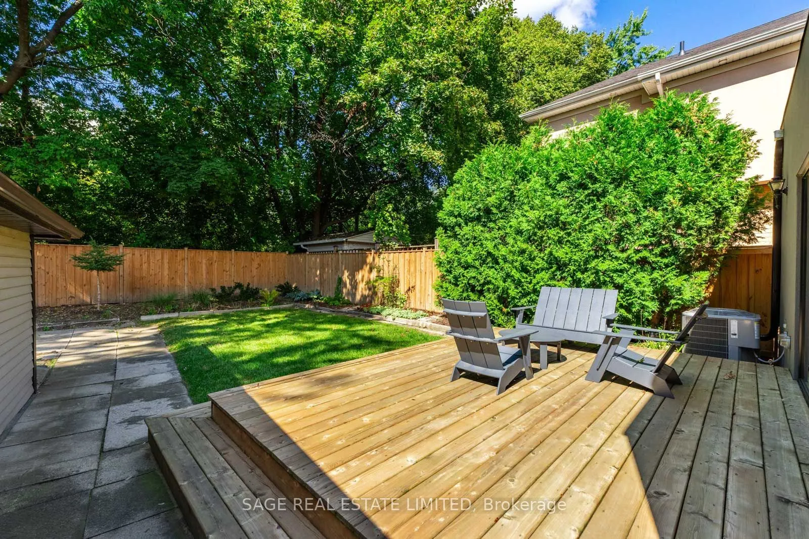 6 Westrose Avenue