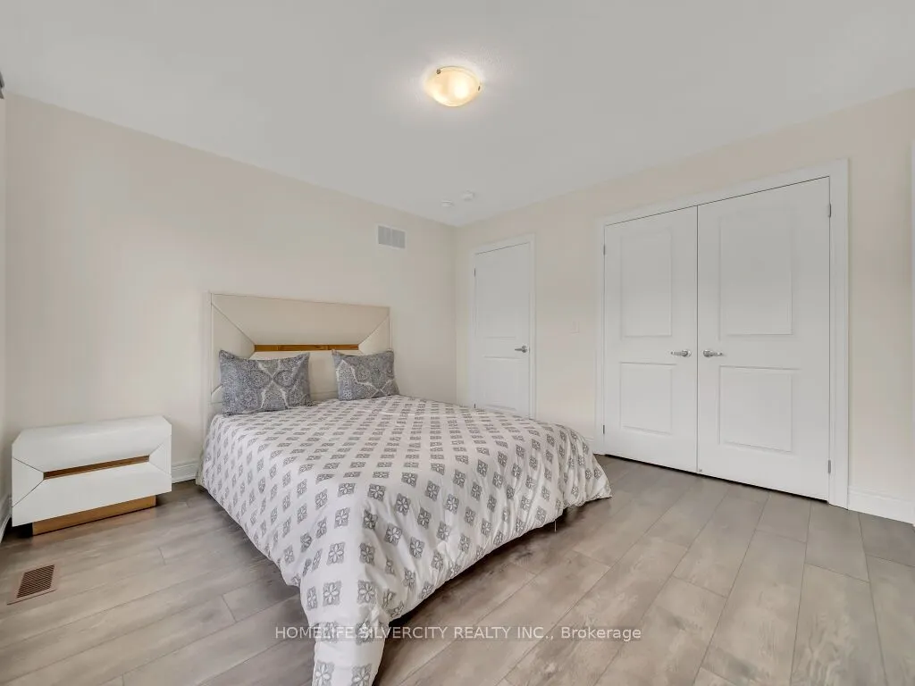 15 Puffin Crescent