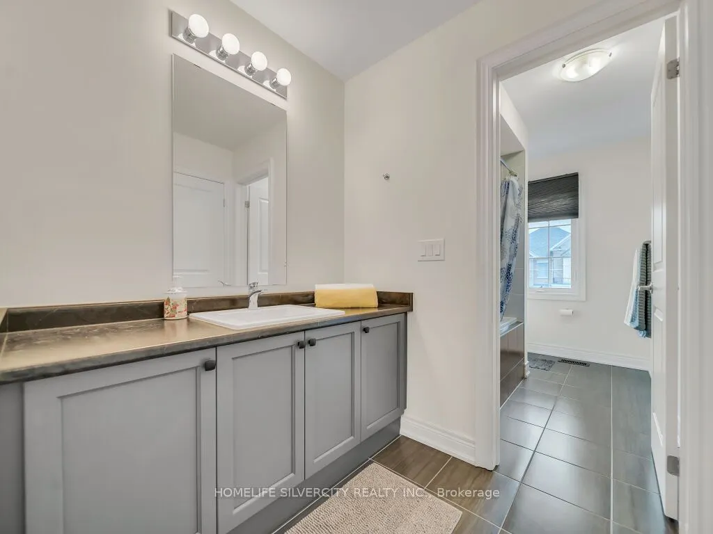 15 Puffin Crescent