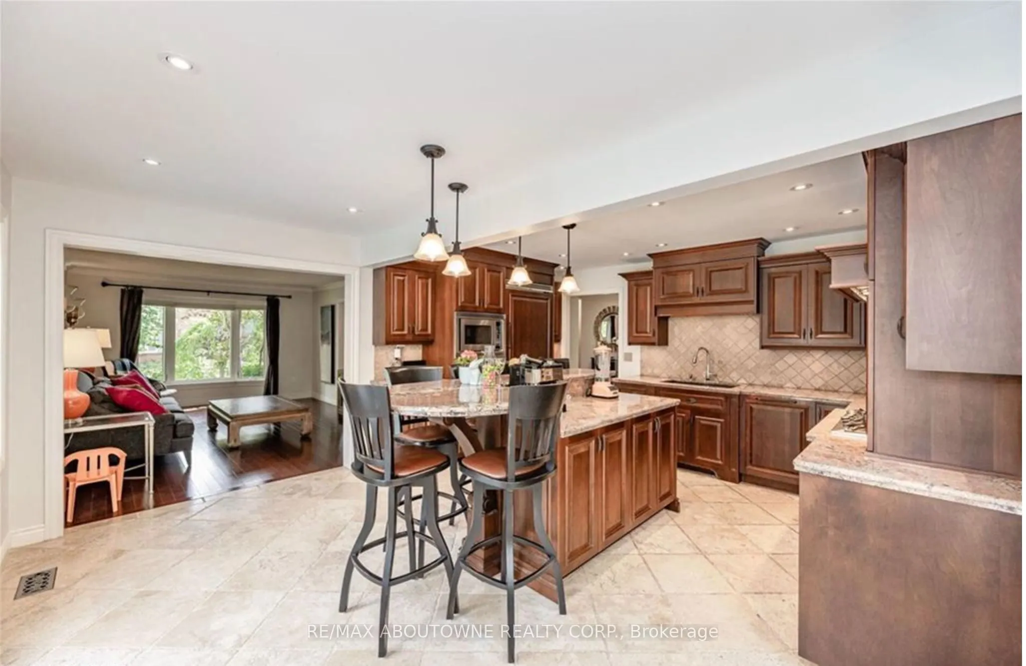 500 Blenheim Crescent