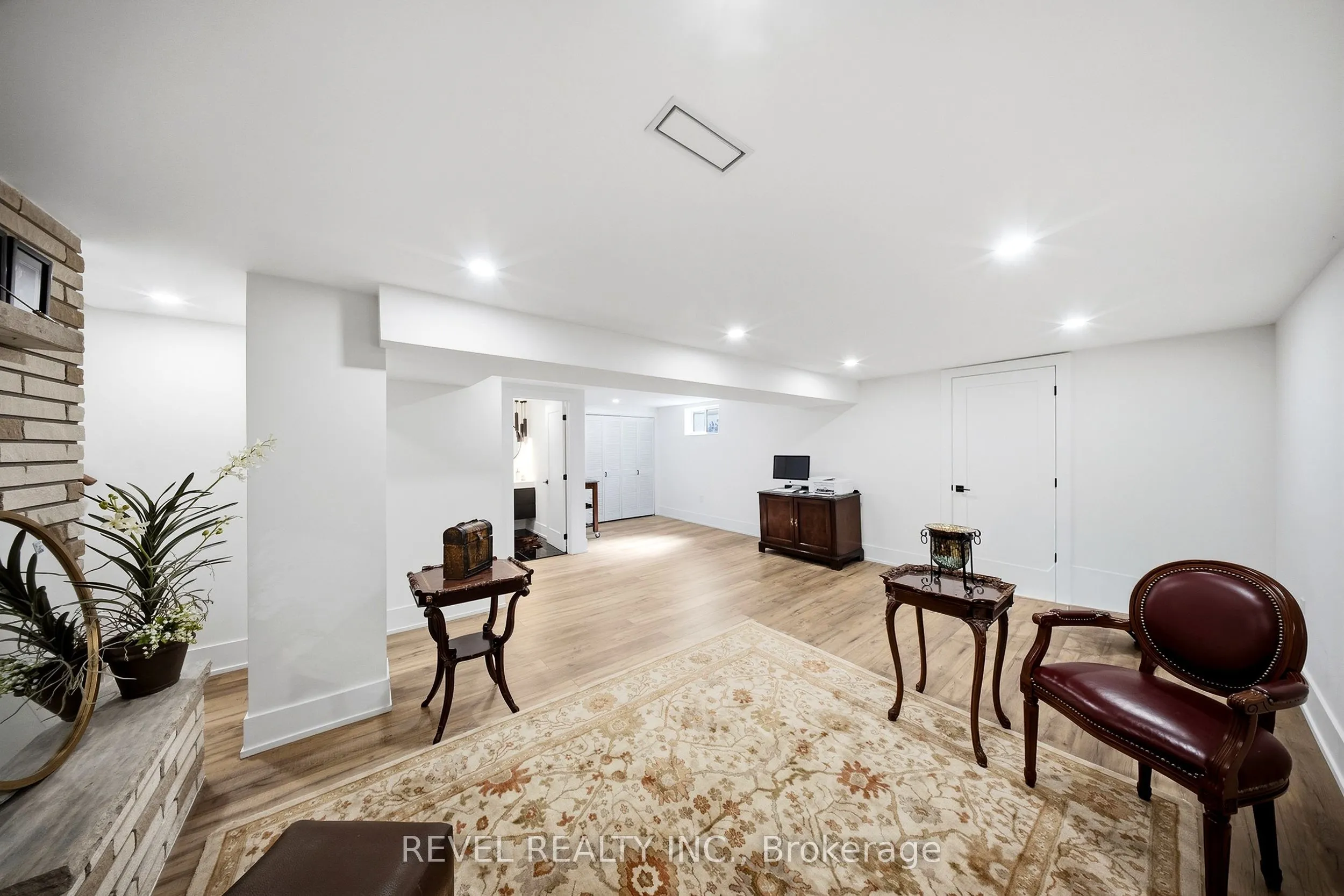 222 Albert Street