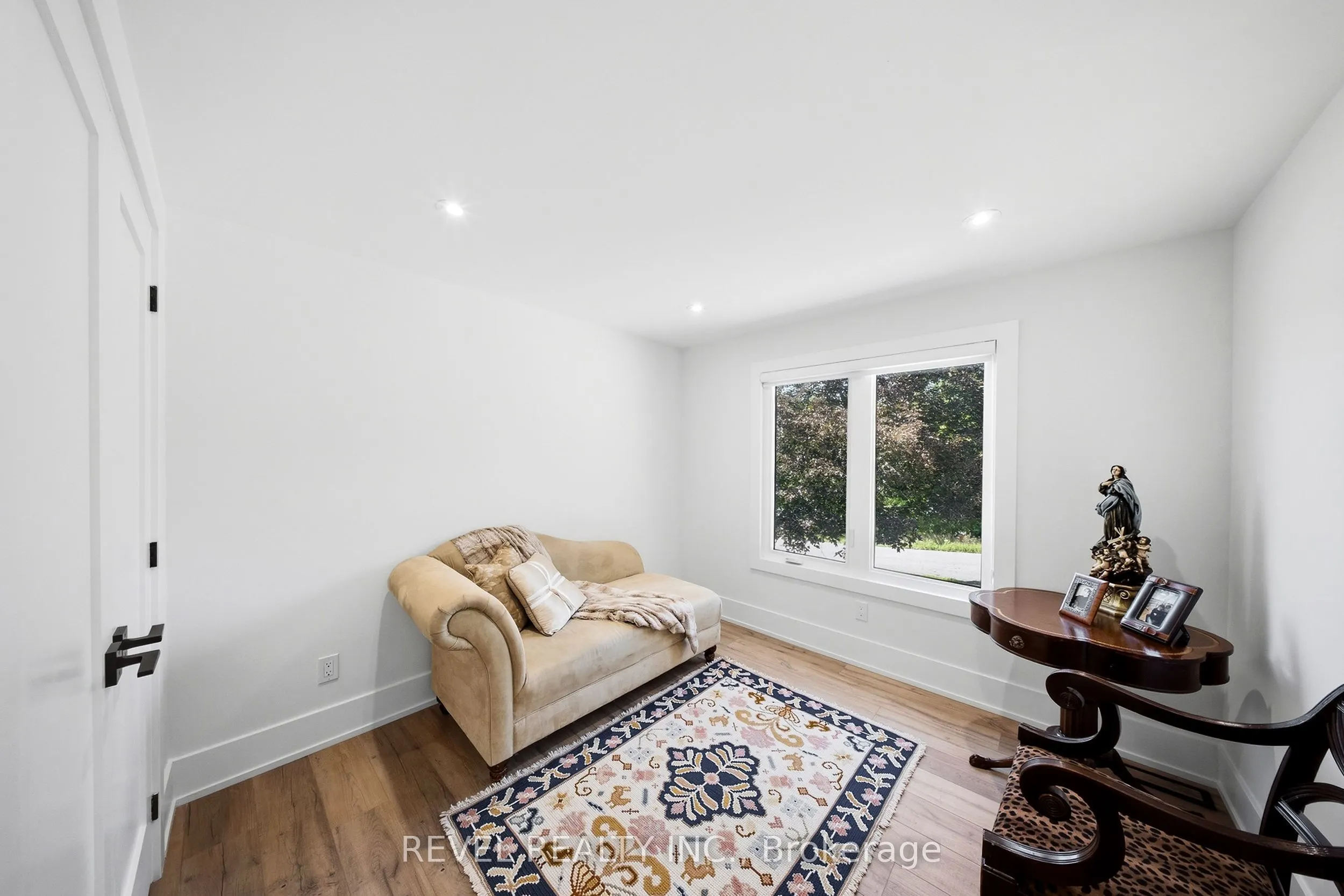 222 Albert Street