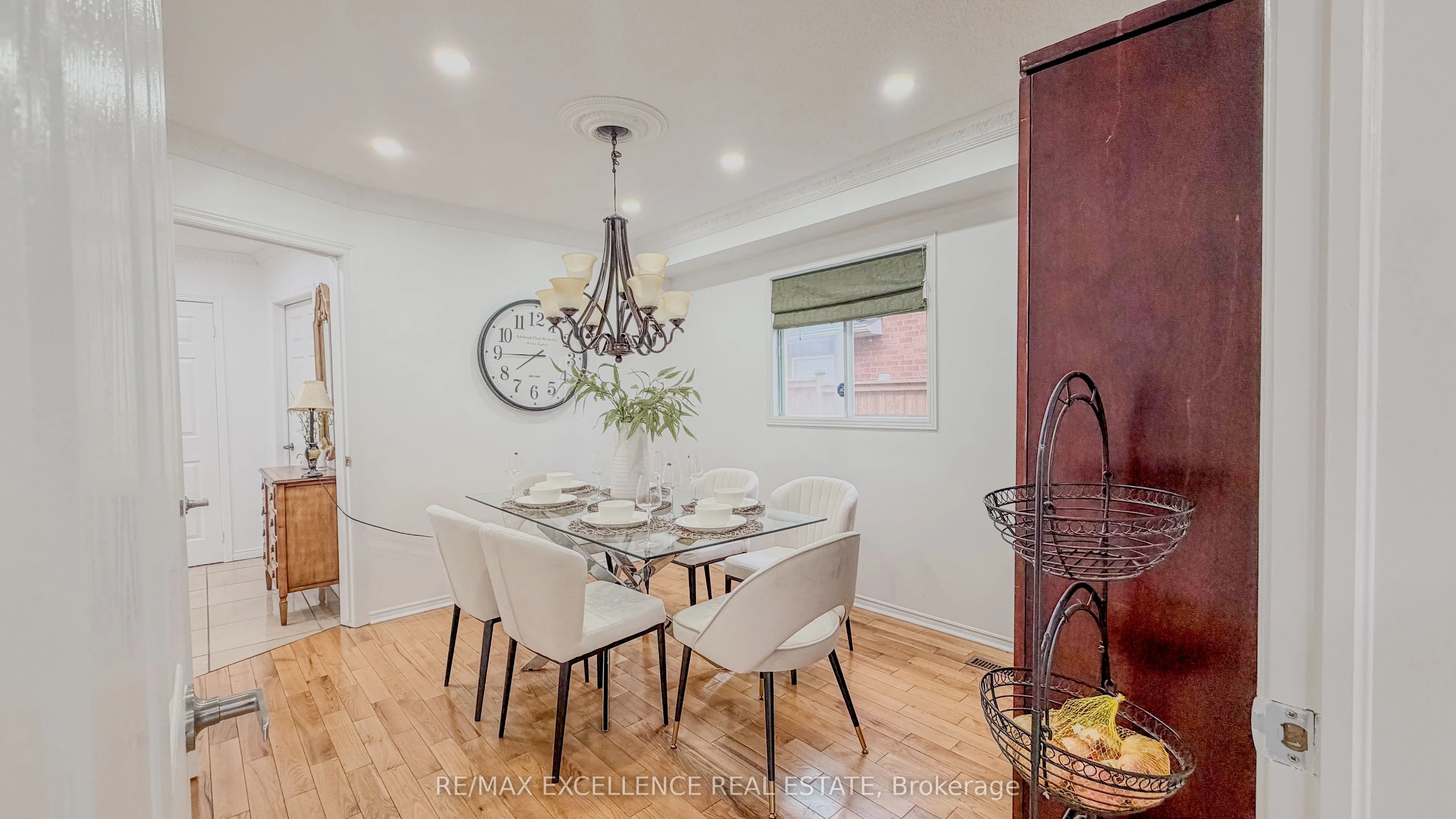 303 Hickory Circle