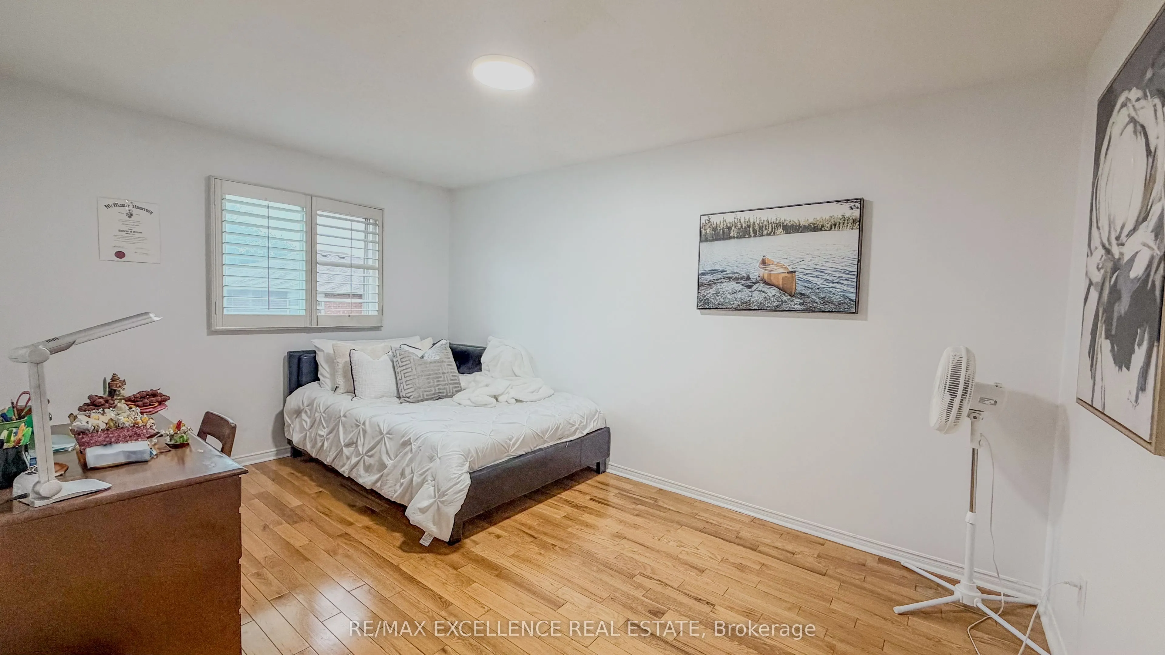 303 Hickory Circle