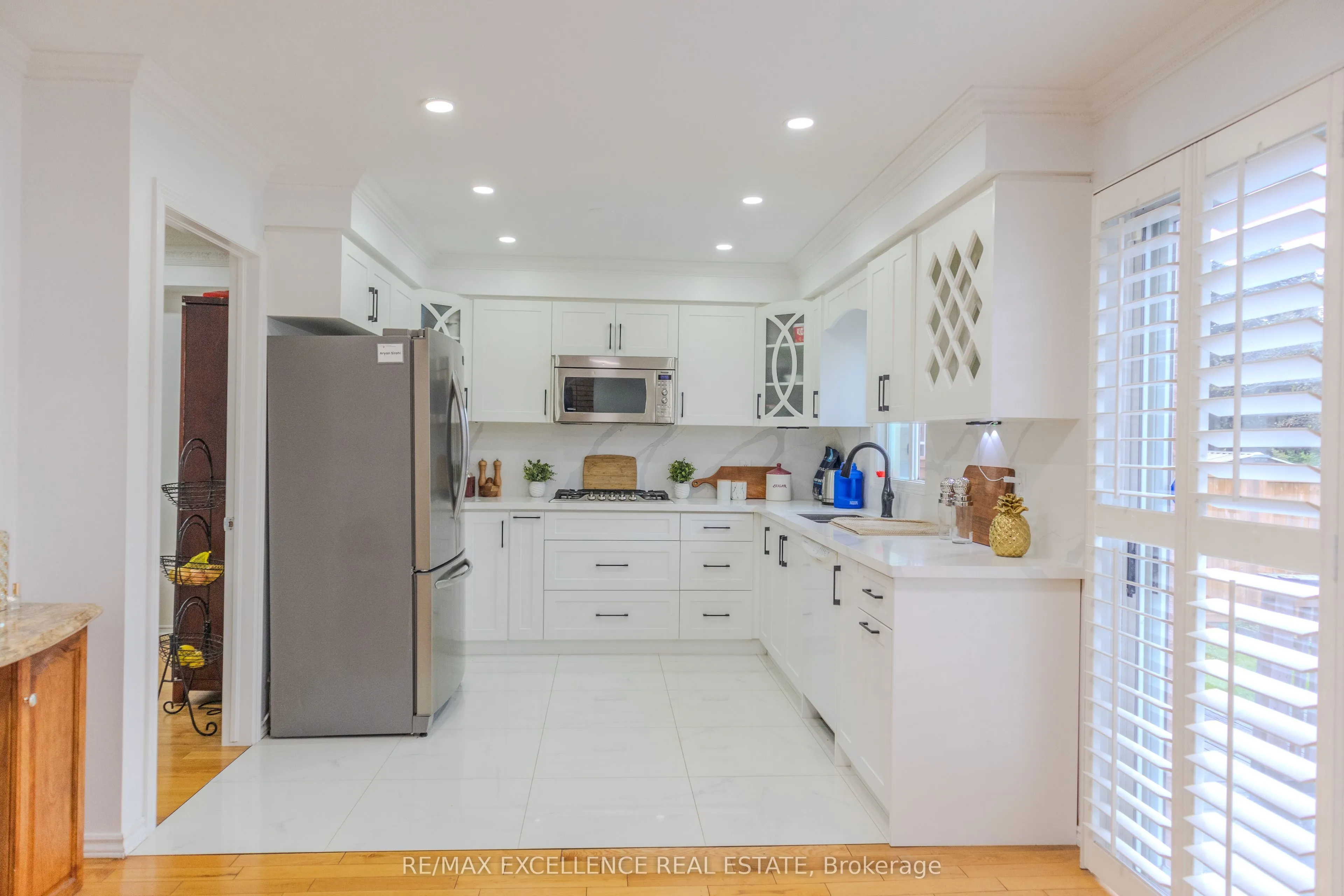 303 Hickory Circle