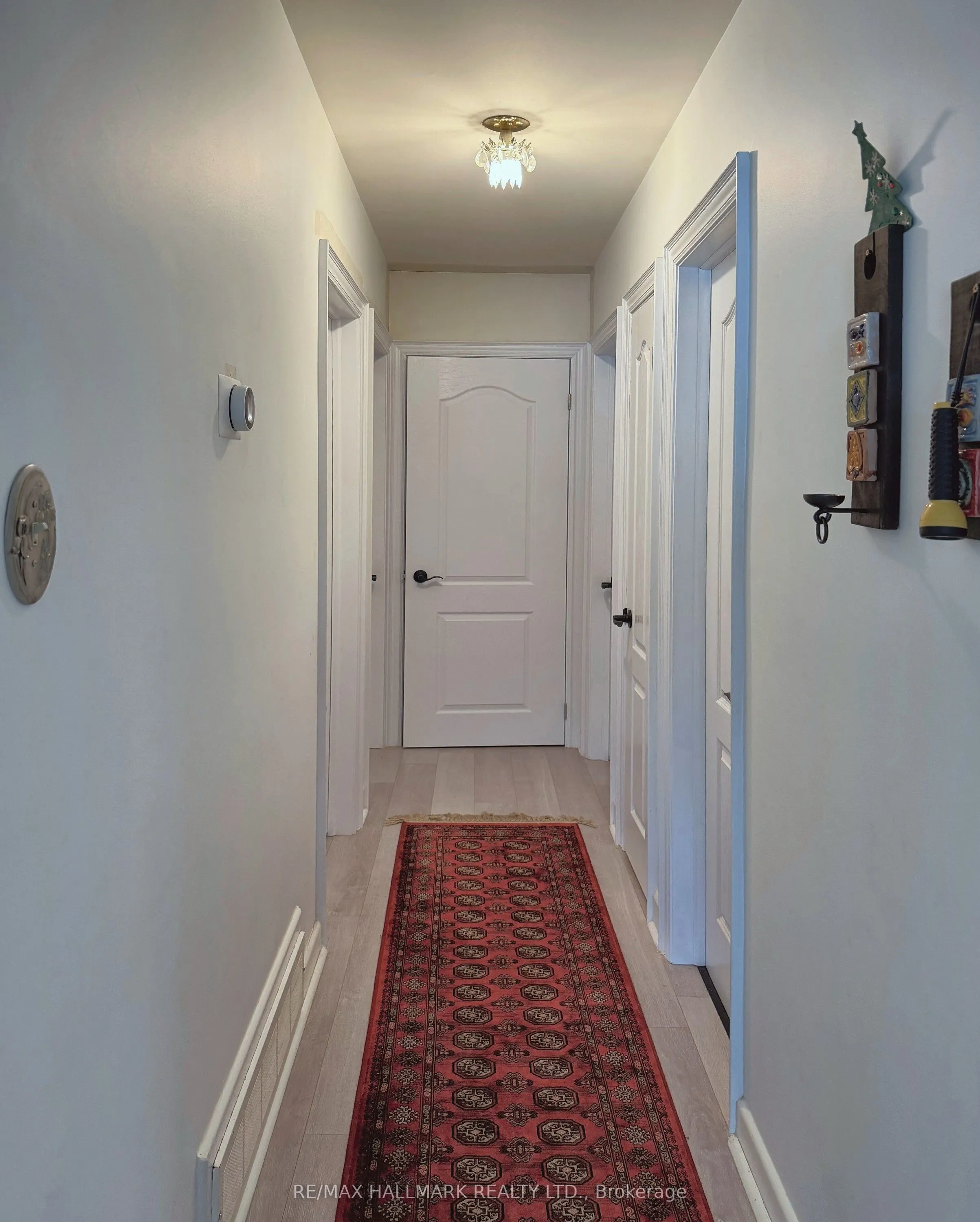 24 Sabine Road