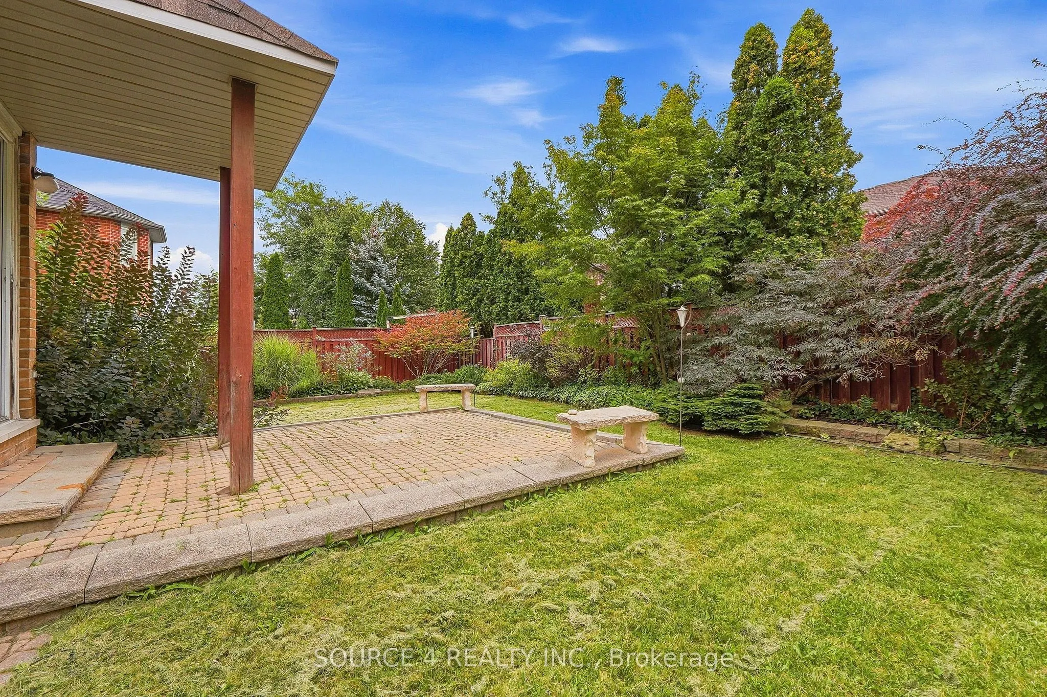 1805 Glenvista Drive