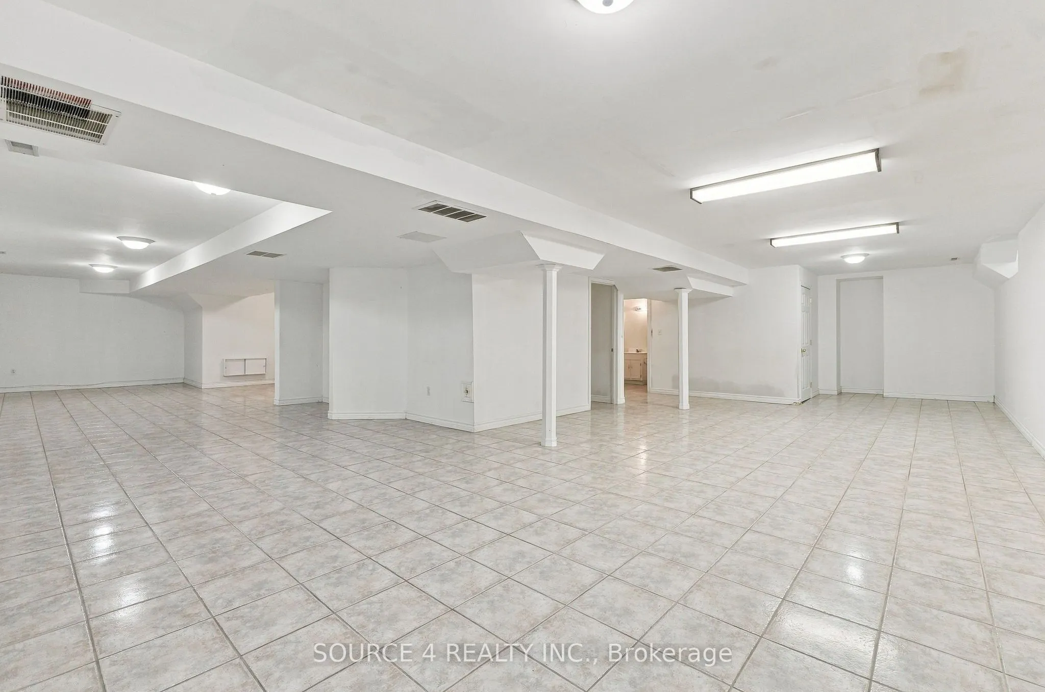 1805 Glenvista Drive