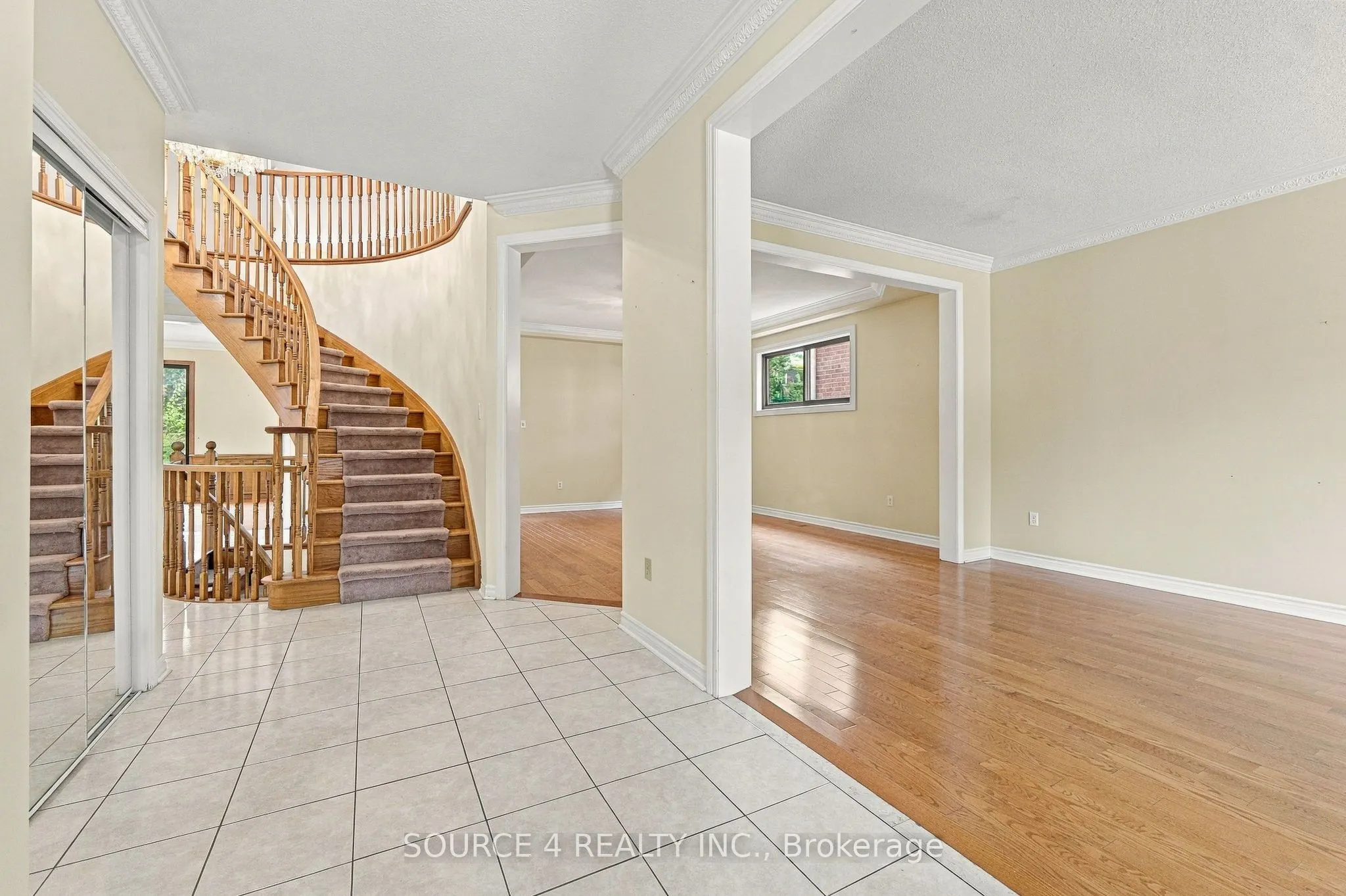 1805 Glenvista Drive