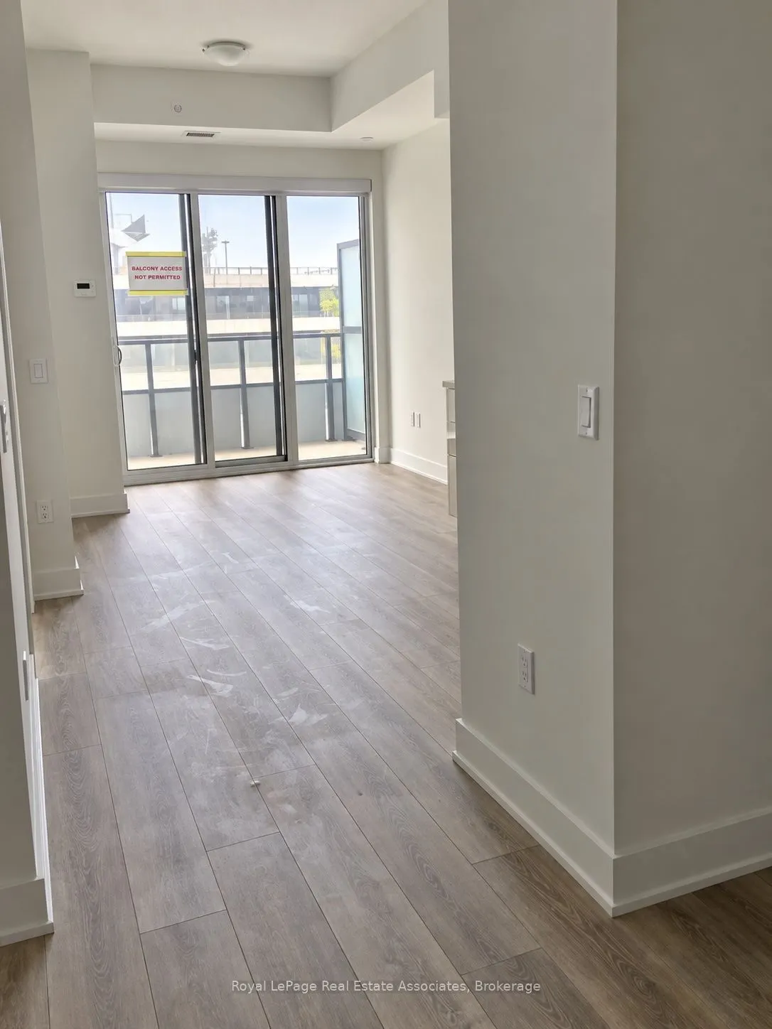 20 Shore Breeze Drive #403