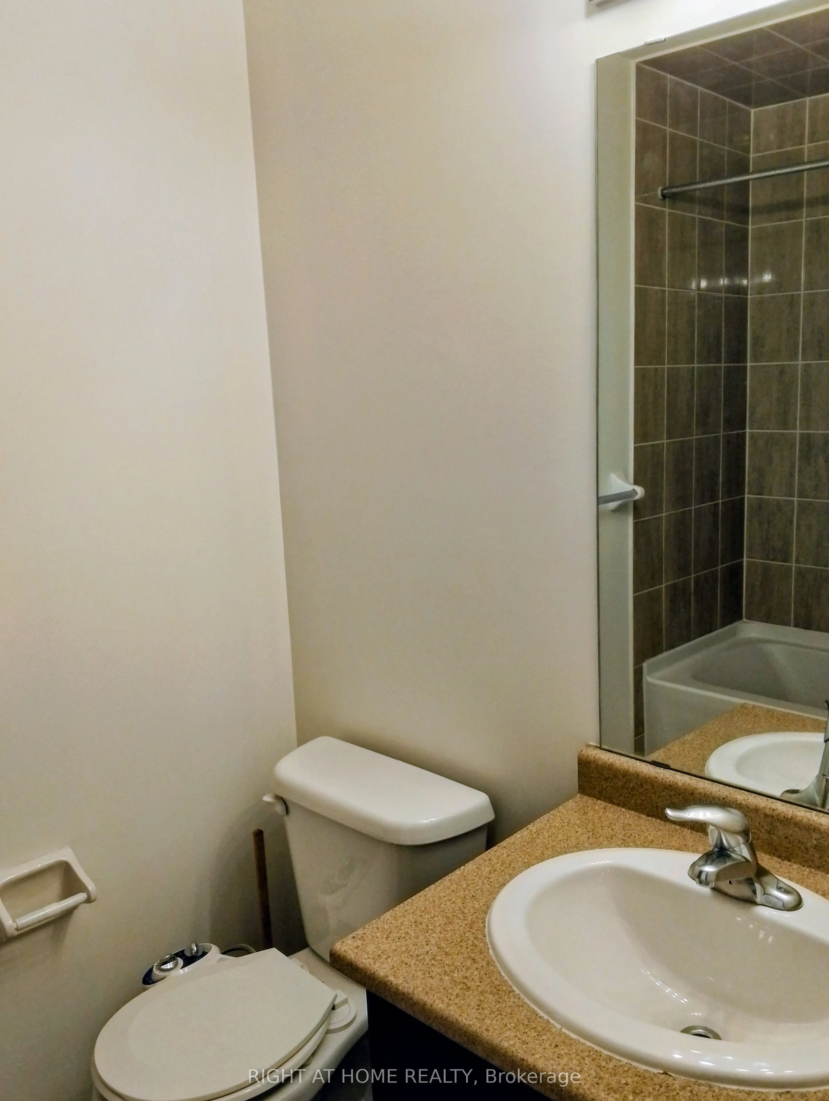 32 Aspen Hills Road #32