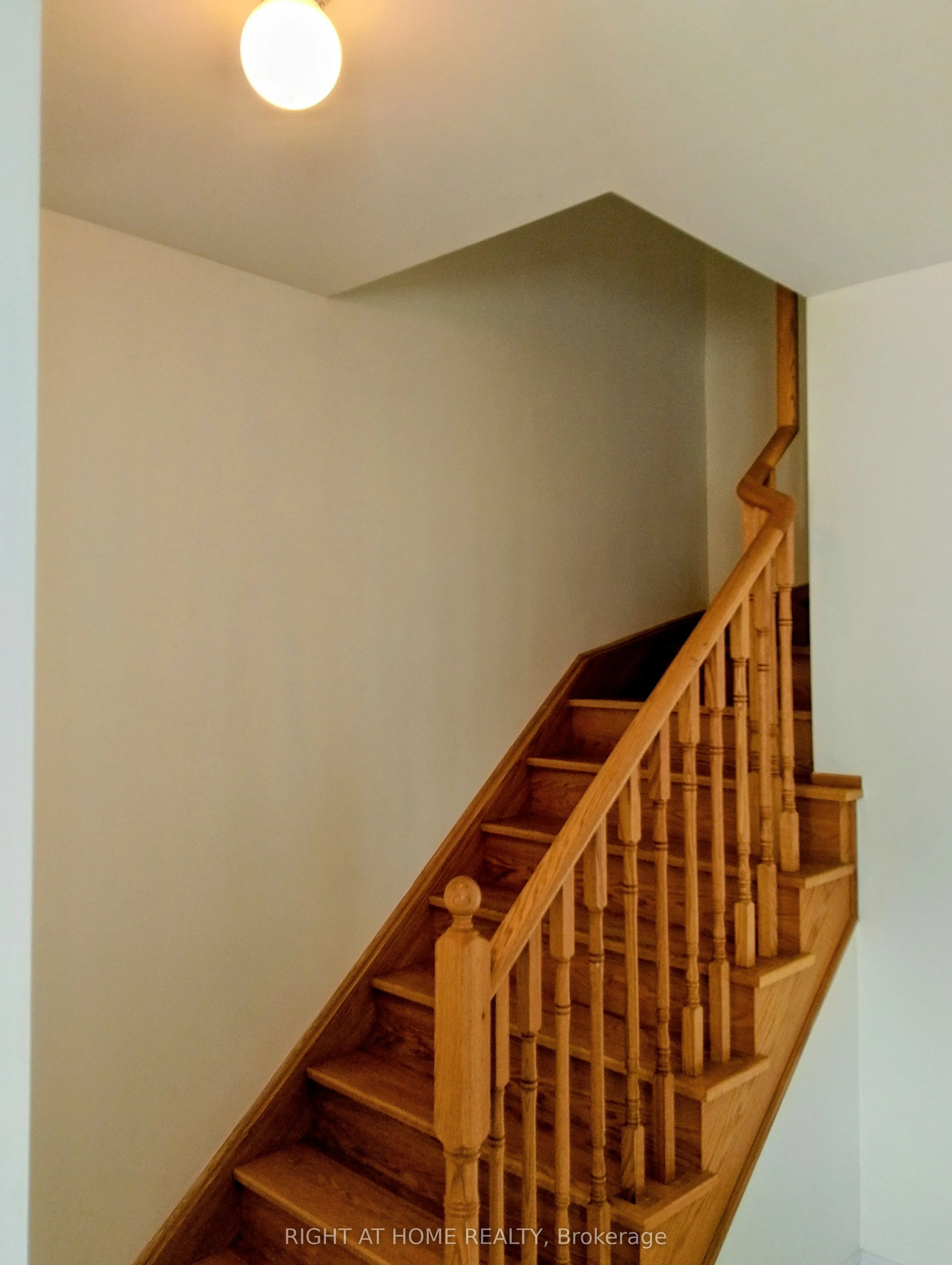 32 Aspen Hills Road #32
