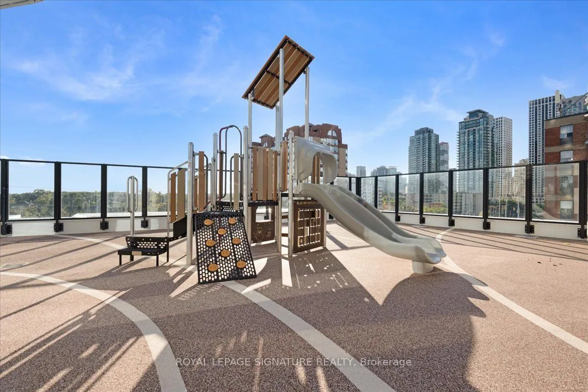 1 Fairview Road E #905