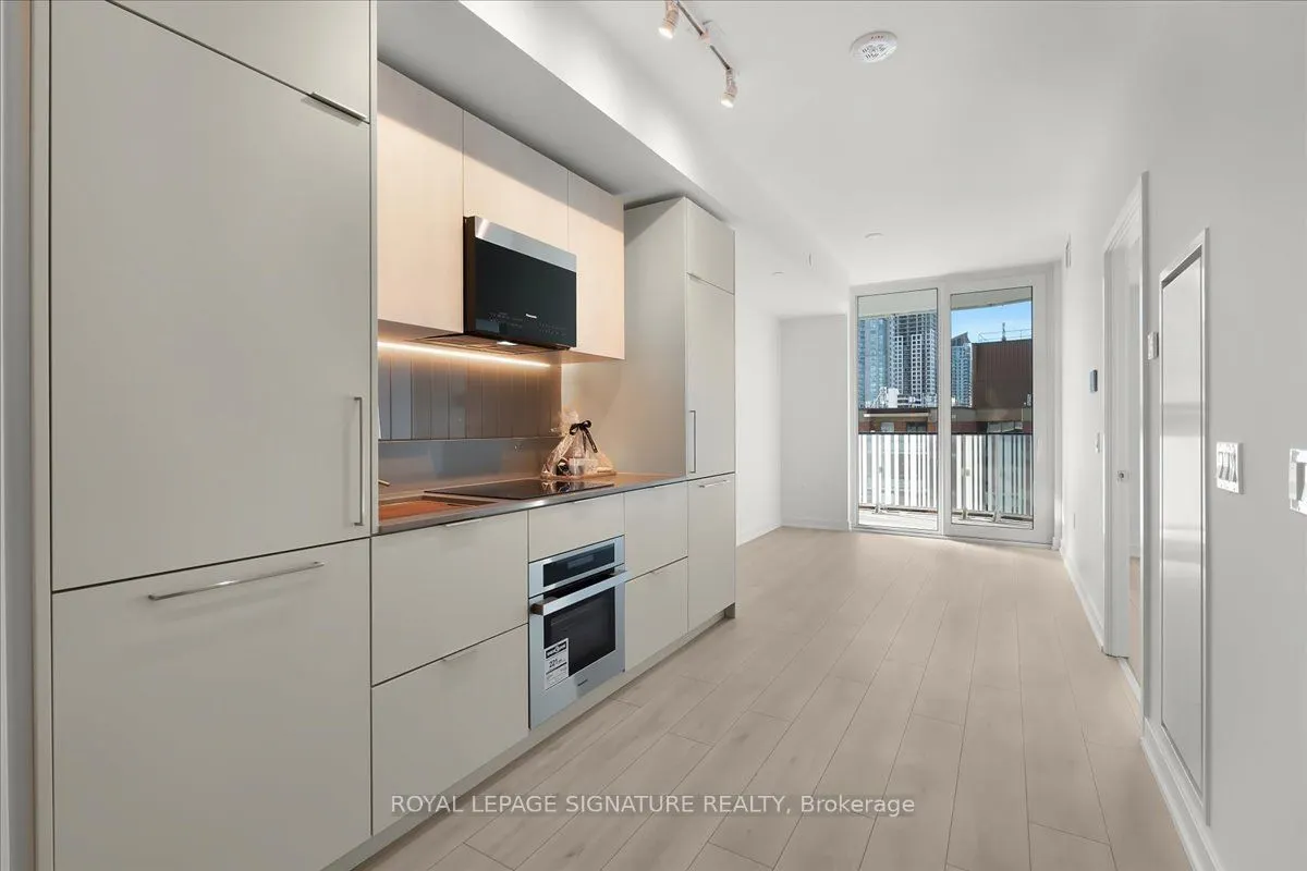 1 Fairview Road E #905